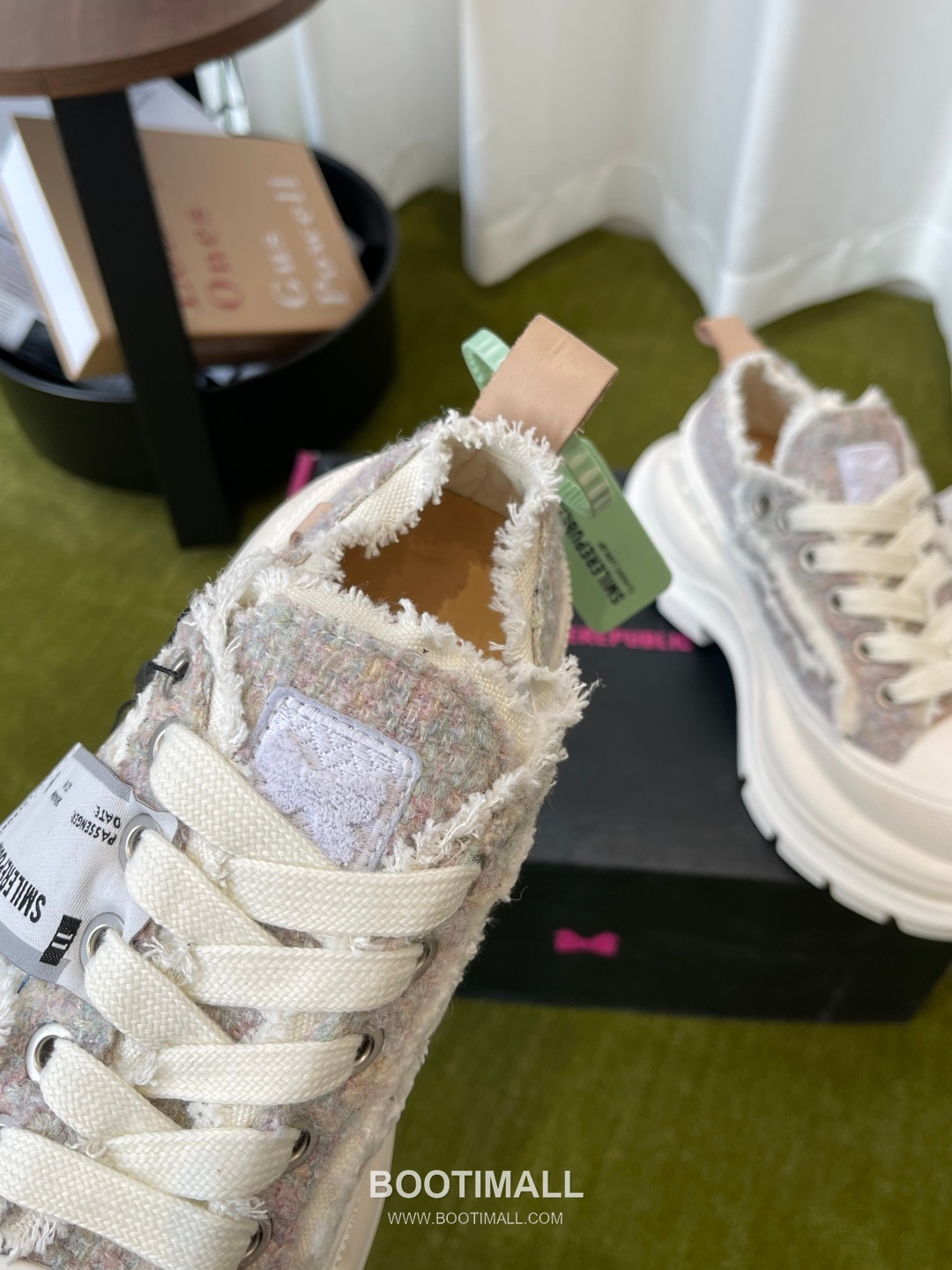 Low Top Sneaker 2.0 Soft Material Beige Sneakers 로우탑 스니커즈 2.0 부드러운 소재 베이지 4