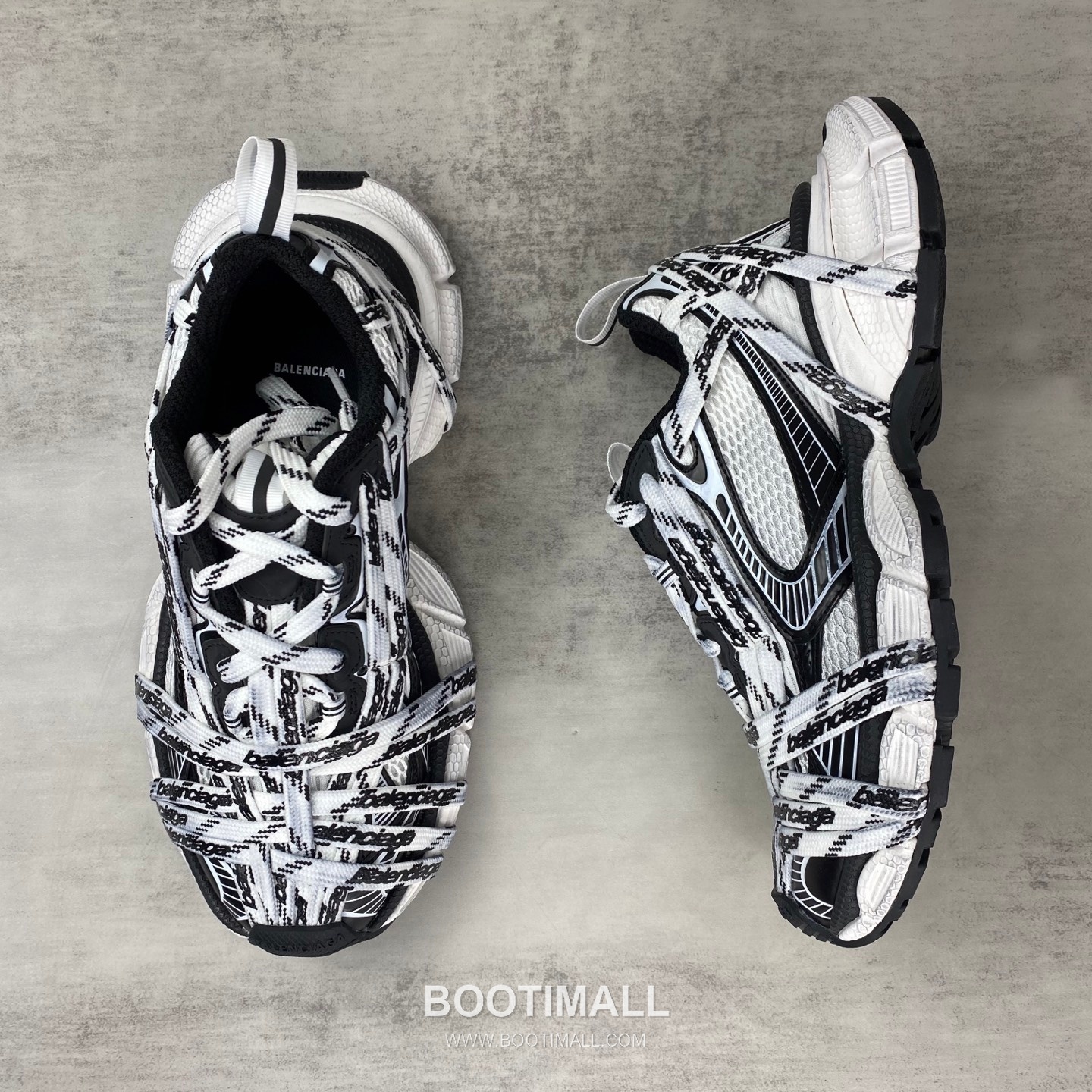 Balenciaga 3XL Lace-Up Leather Black Sneakers 발렌시아가 3XL 레이스업 가죽 블랙 스니커즈 3