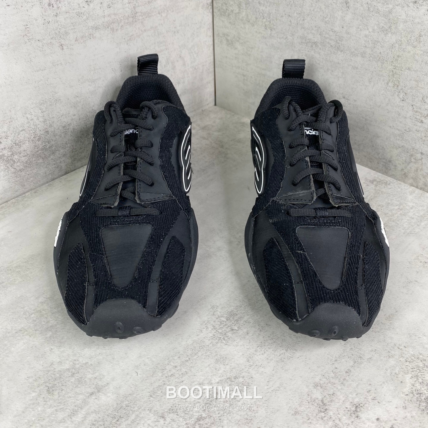 Balenciaga Monday Ultra Lace-Up Sneakers 발렌시아가 먼데이 울트라 레이스업 스니커즈 4