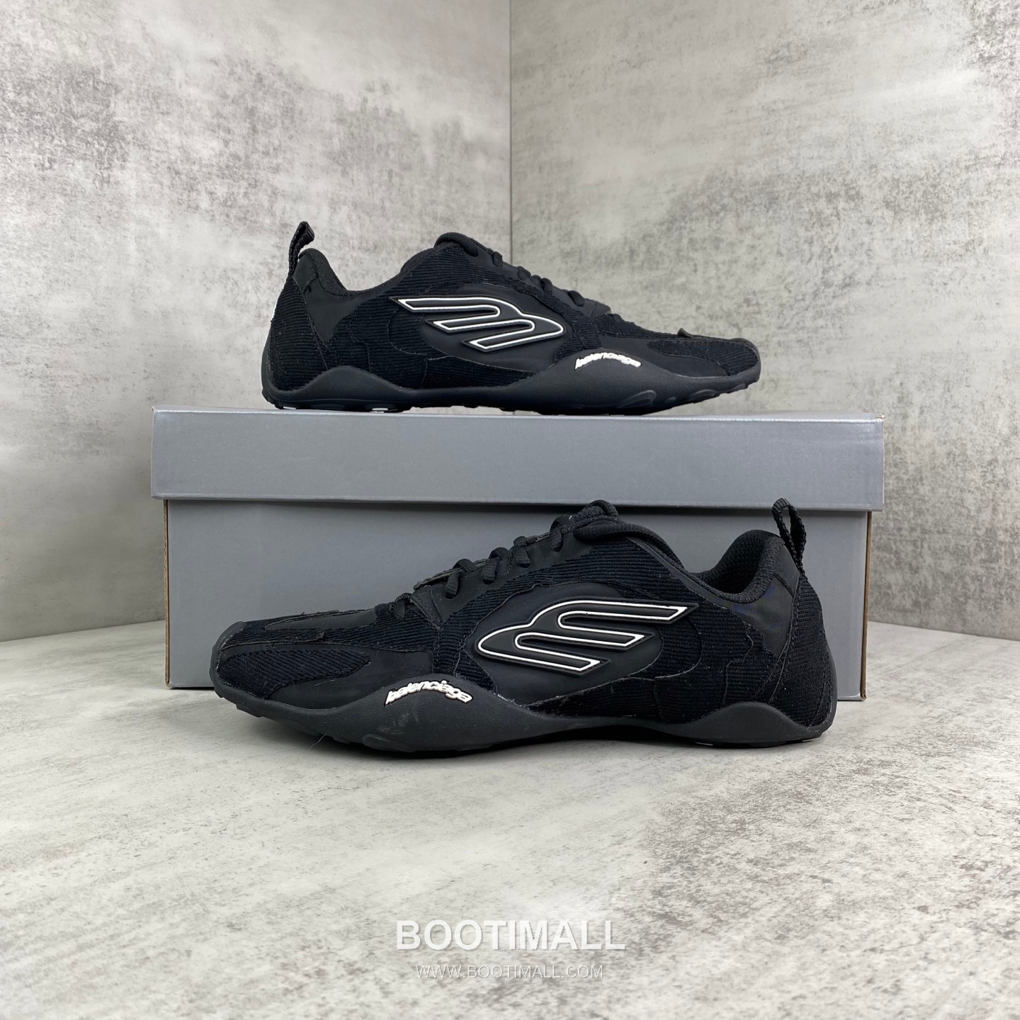 Balenciaga Monday Ultra Lace-Up Sneakers 발렌시아가 먼데이 울트라 레이스업 스니커즈 9