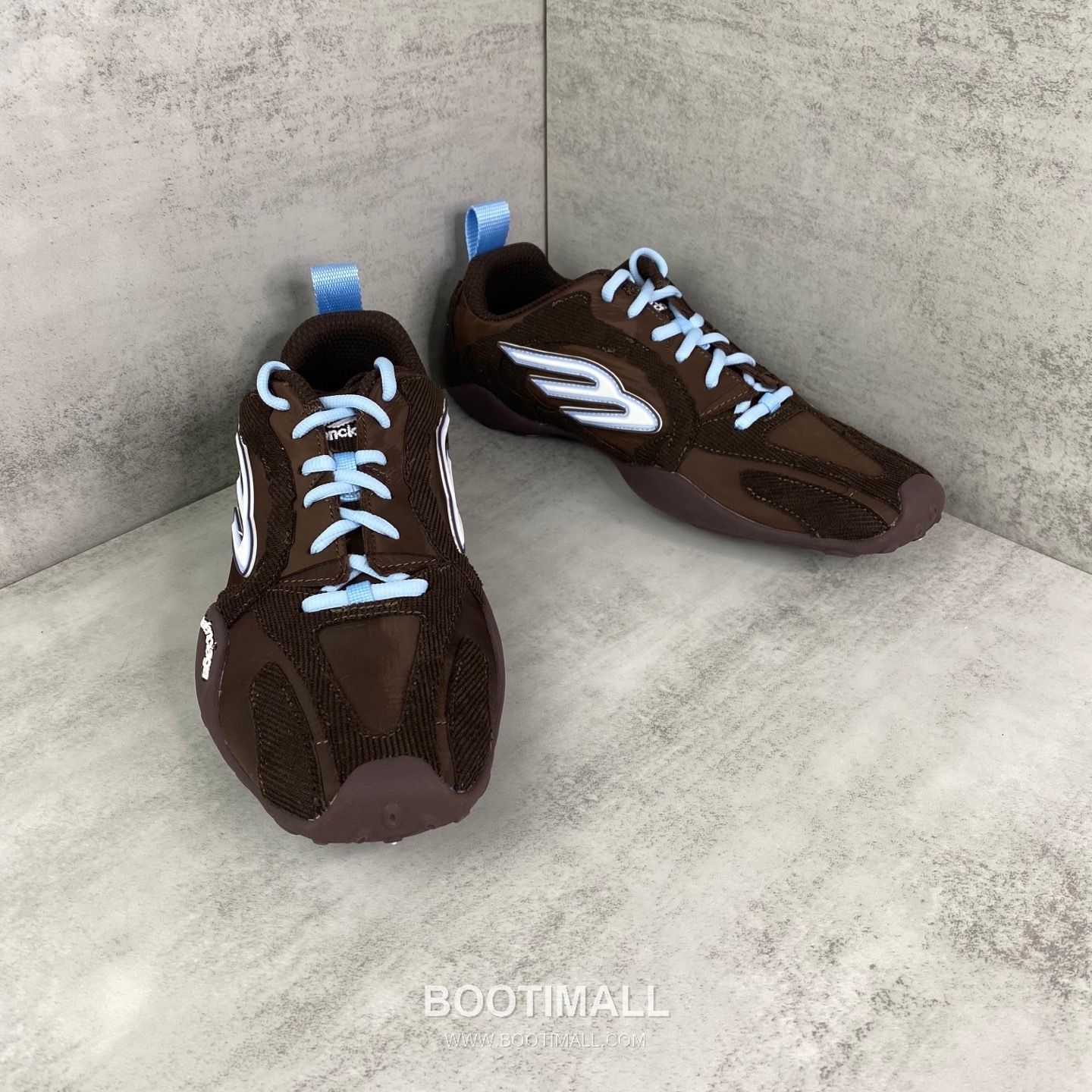 Balenciaga Monday Ultra Lace-Up Sneakers 발렌시아가 먼데이 울트라 레이스업 스니커즈 2