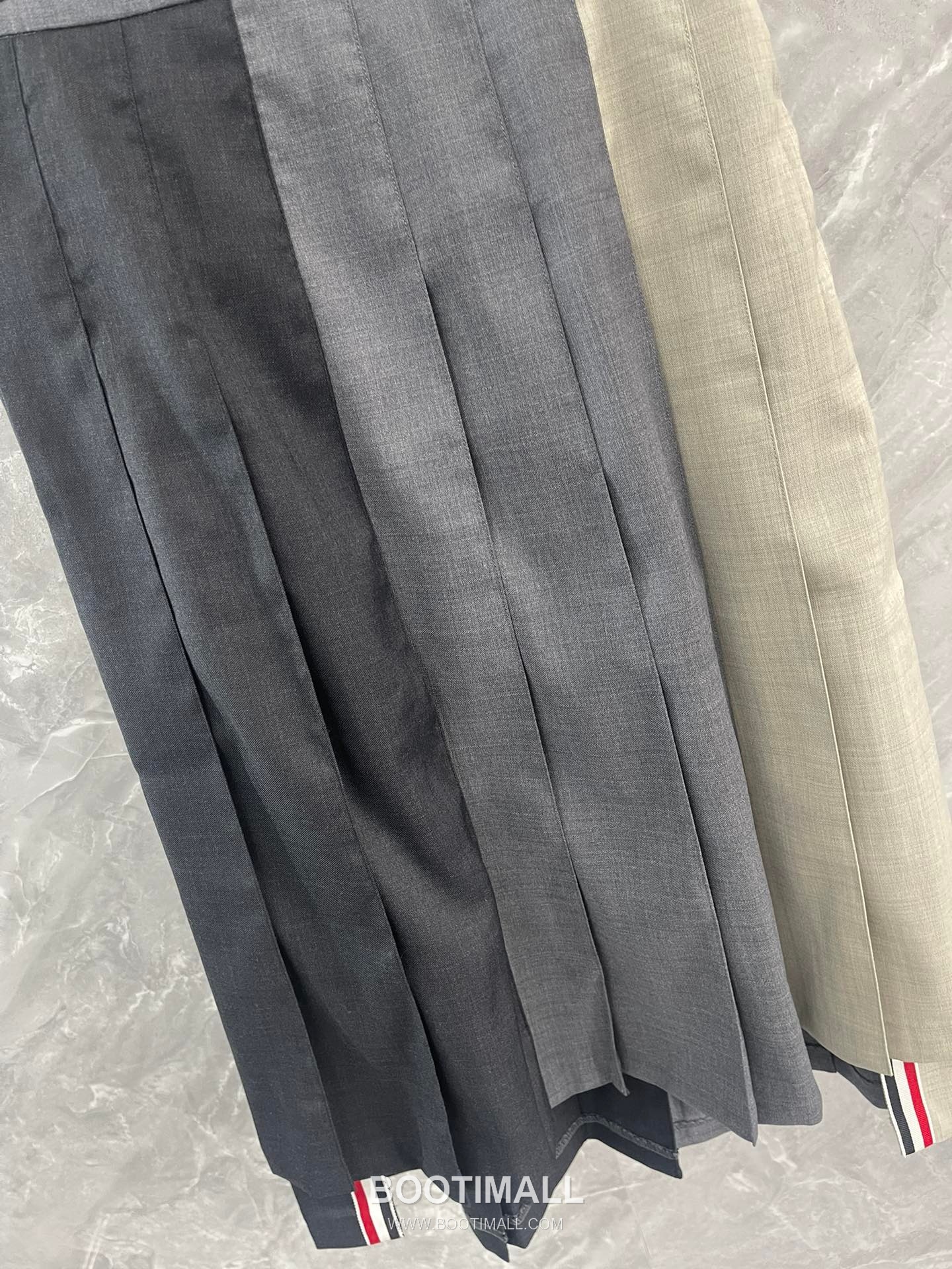 Thom Browne Colorblock Wool Skirt Wool Navy 톰브라운 컬러블록 울 스커트 울 네이비 38, 40, 42, 44 3