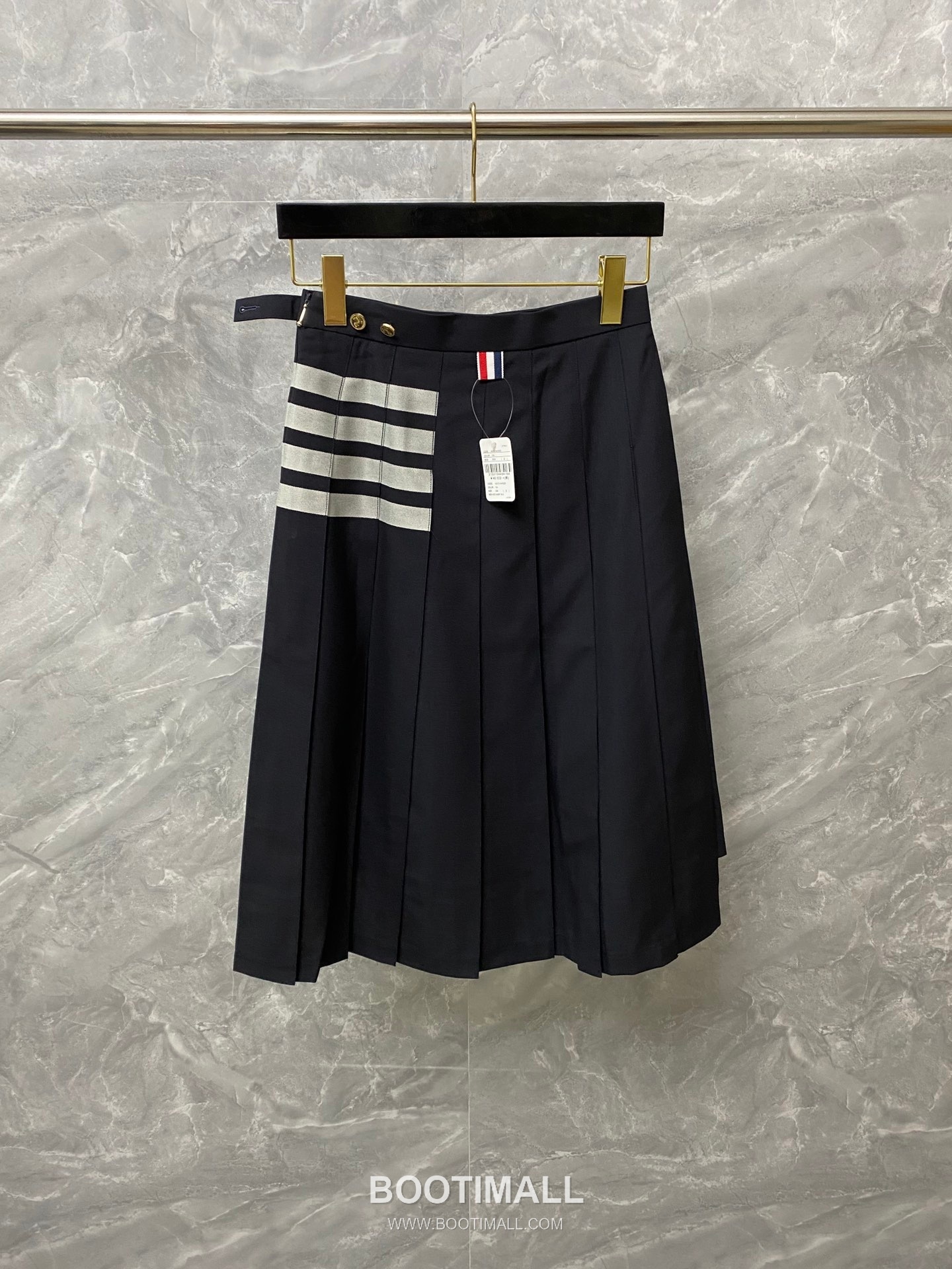 Thom Browne Four-Stripes A-Line Skirt Wool Suit Fabric Dark Color 톰브라운 사선 4선 A라인 스커트 양모 수트 원단 다크 컬러 0, 1, 2, 3 18