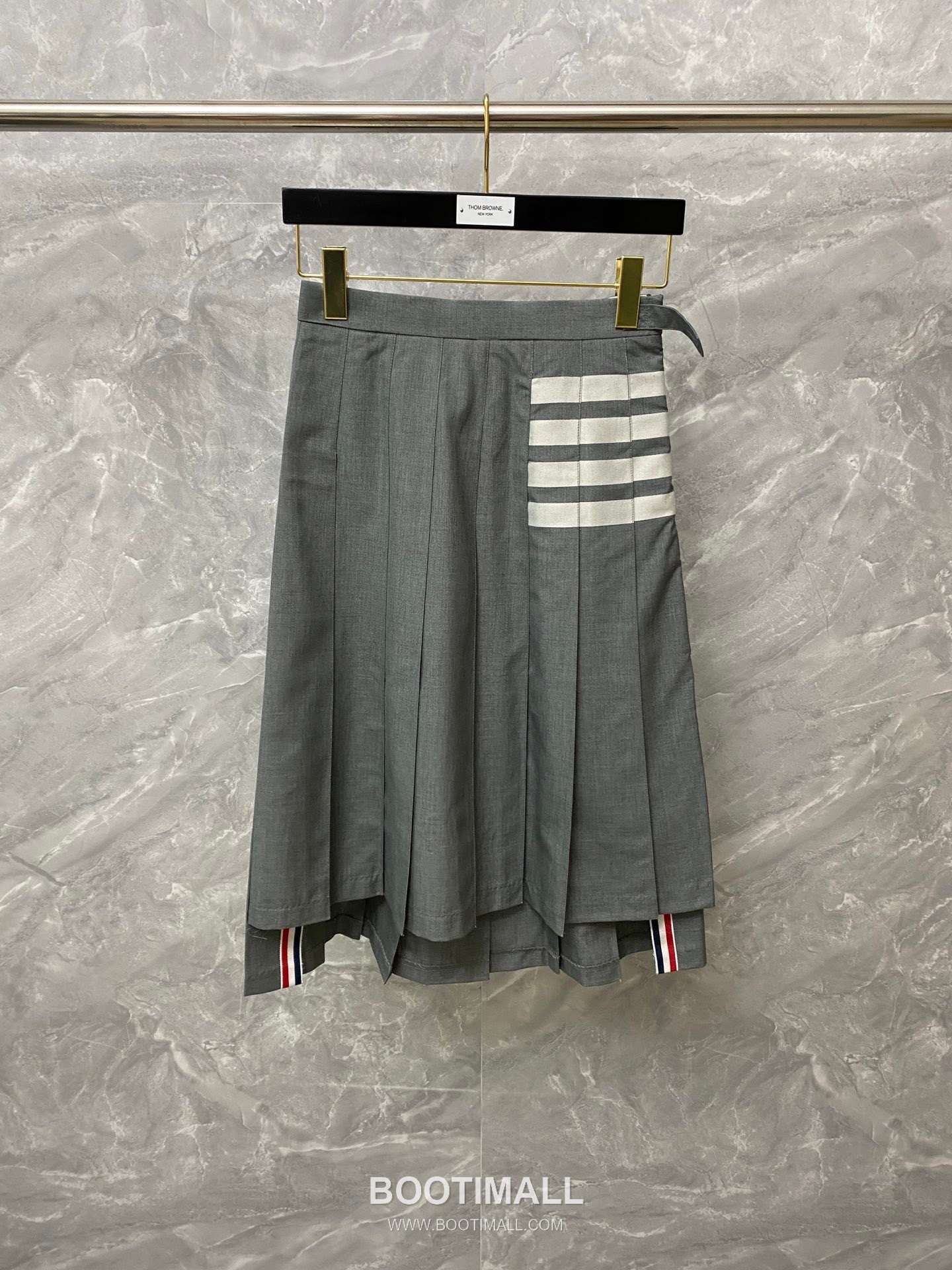 Thom Browne Four-Stripes A-Line Skirt Wool Suit Fabric Dark Color 톰브라운 사선 4선 A라인 스커트 양모 수트 원단 다크 컬러 10