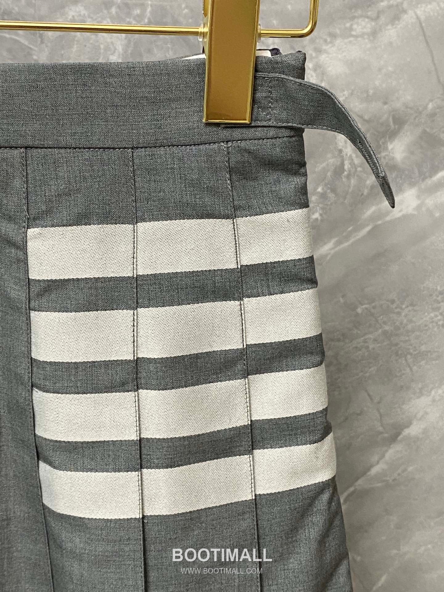 Thom Browne Four-Stripes A-Line Skirt Wool Suit Fabric Dark Color 톰브라운 사선 4선 A라인 스커트 양모 수트 원단 다크 컬러 12