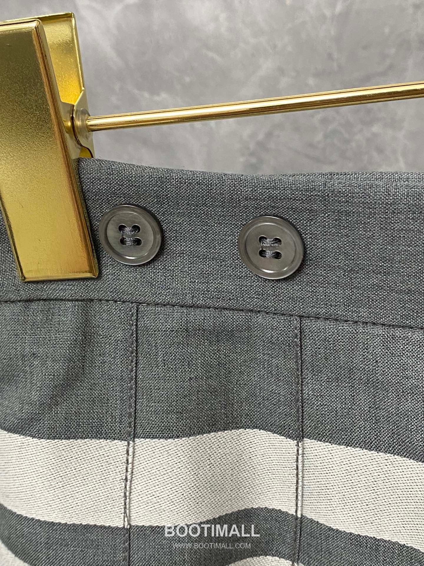 Thom Browne Four-Stripes A-Line Skirt Wool Suit Fabric Dark Color 톰브라운 사선 4선 A라인 스커트 양모 수트 원단 다크 컬러 13