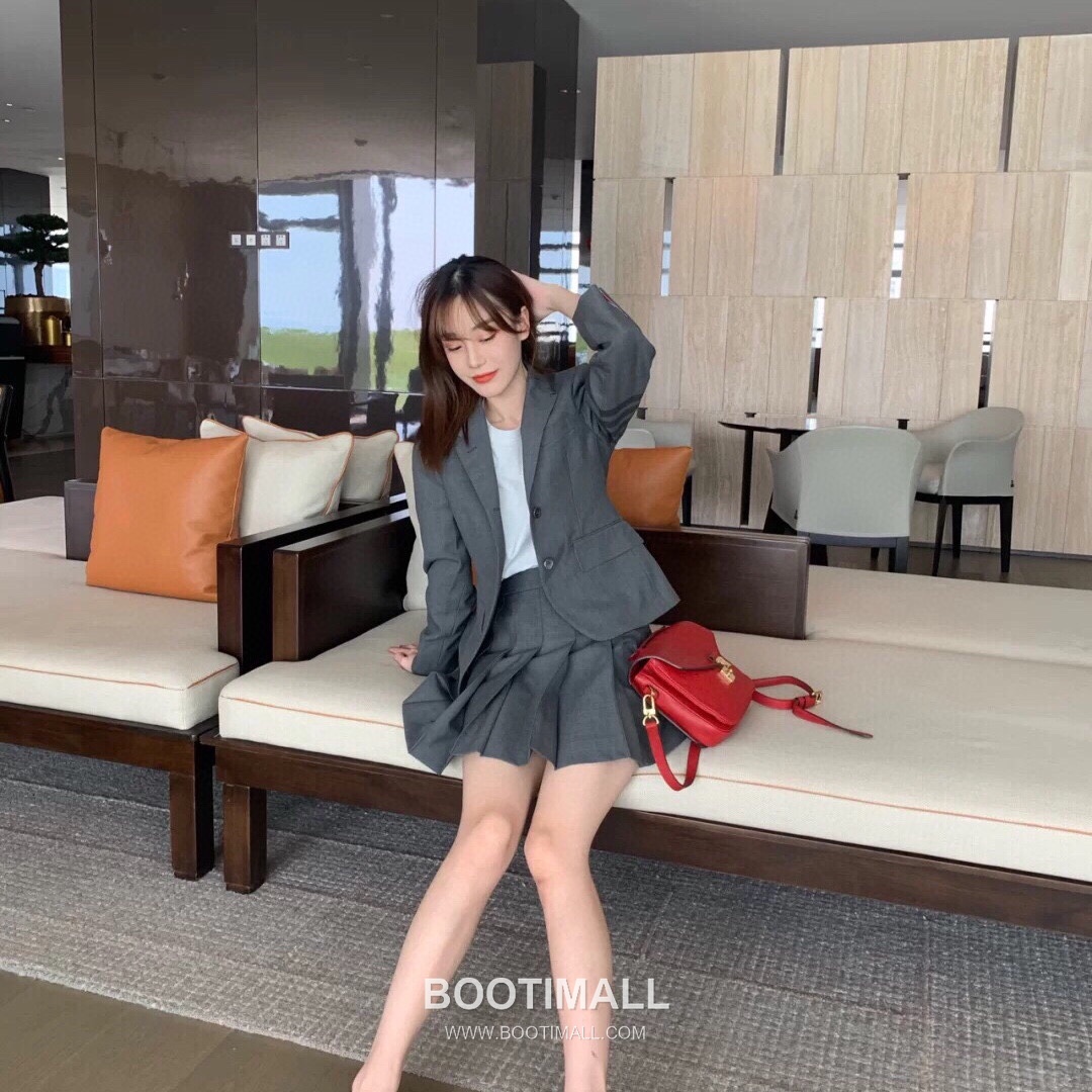 Thom Browne Asymmetric A-Line Pleated Skirt Wool Blend Black 톰브라운 비대칭 A라인 플리츠 스커트 울 혼방 블랙 0, 1, 2, 3 1