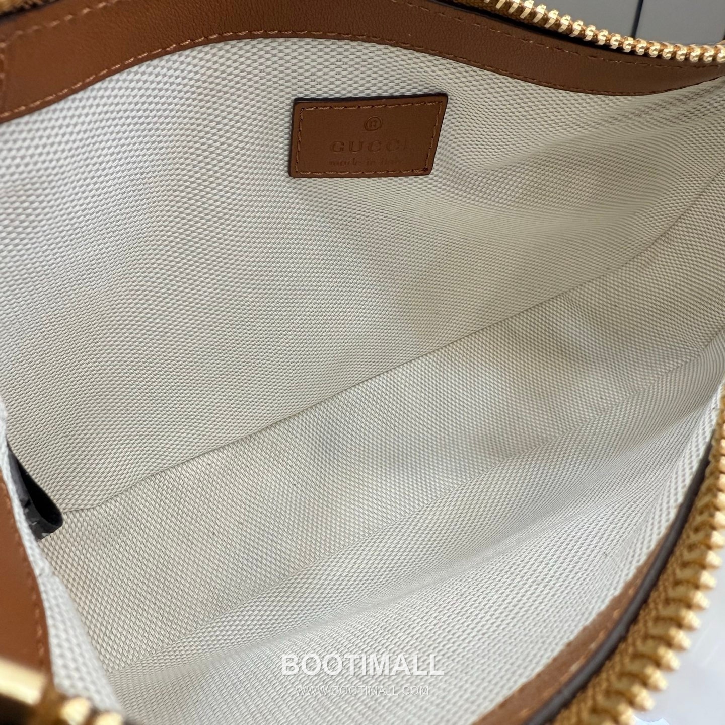 Gucci Body Double Lock GG Suede Brown Shoulder Bag 구찌 바디 더블 락 GG 스웨이드 브라운 숄더백 25cm 9