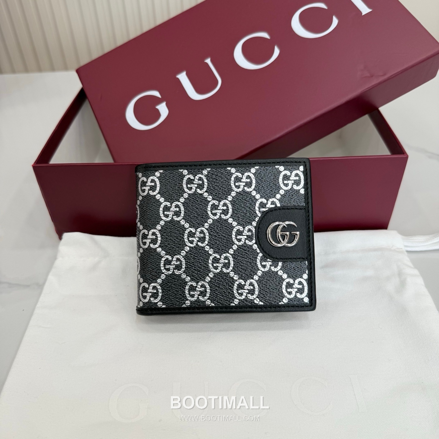 Gucci Double Fold Wallet Coated Canvas and Leather Black 구찌 더블 폴드 지갑 코팅 캔버스 및 가죽 블랙 11cm 1