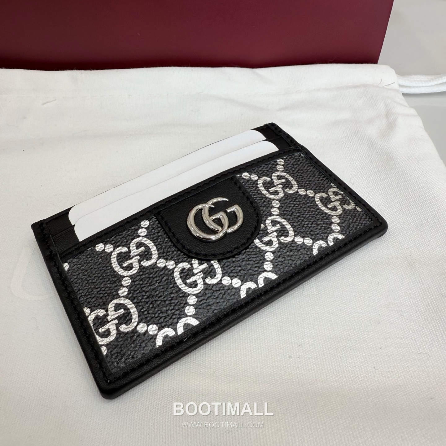 Gucci GG Interlocking Card Holder Coated Fabric with Leather Trim Black 구찌 GG 인터로킹 카드 홀더 코팅 패브릭 가죽 트리밍 블랙 11cm 3