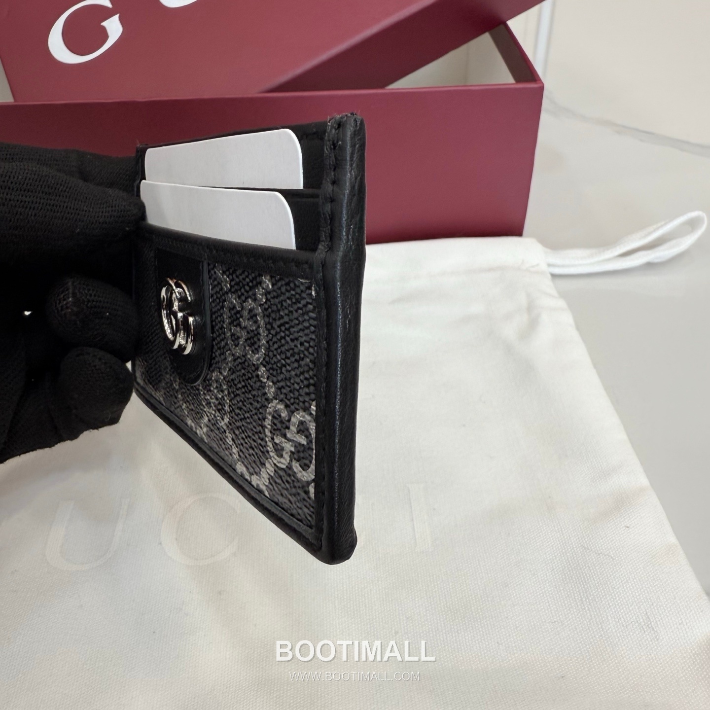 Gucci GG Interlocking Card Holder Coated Fabric with Leather Trim Black 구찌 GG 인터로킹 카드 홀더 코팅 패브릭 가죽 트리밍 블랙 11cm 6