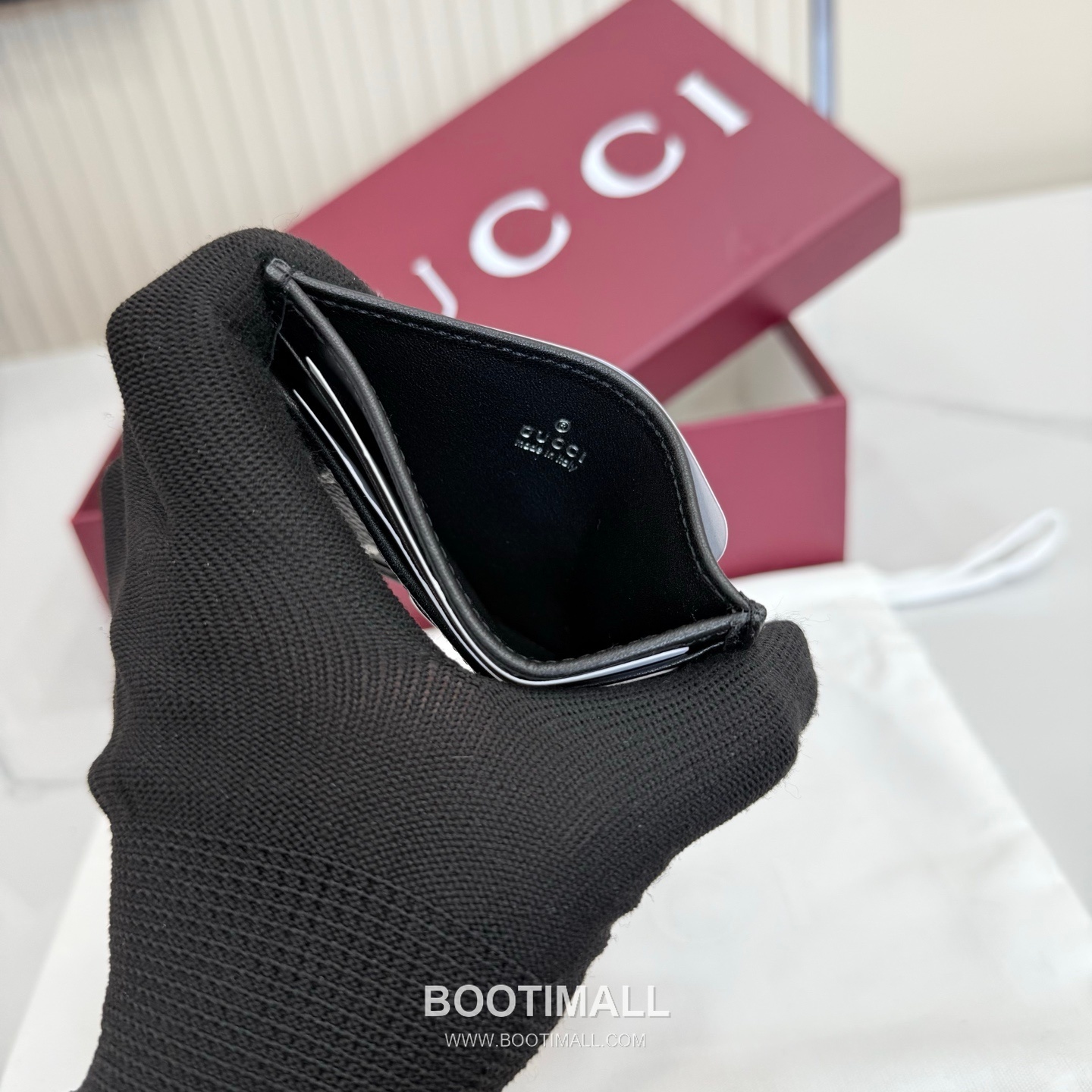 Gucci GG Interlocking Card Holder Coated Fabric with Leather Trim Black 구찌 GG 인터로킹 카드 홀더 코팅 패브릭 가죽 트리밍 블랙 11cm 9