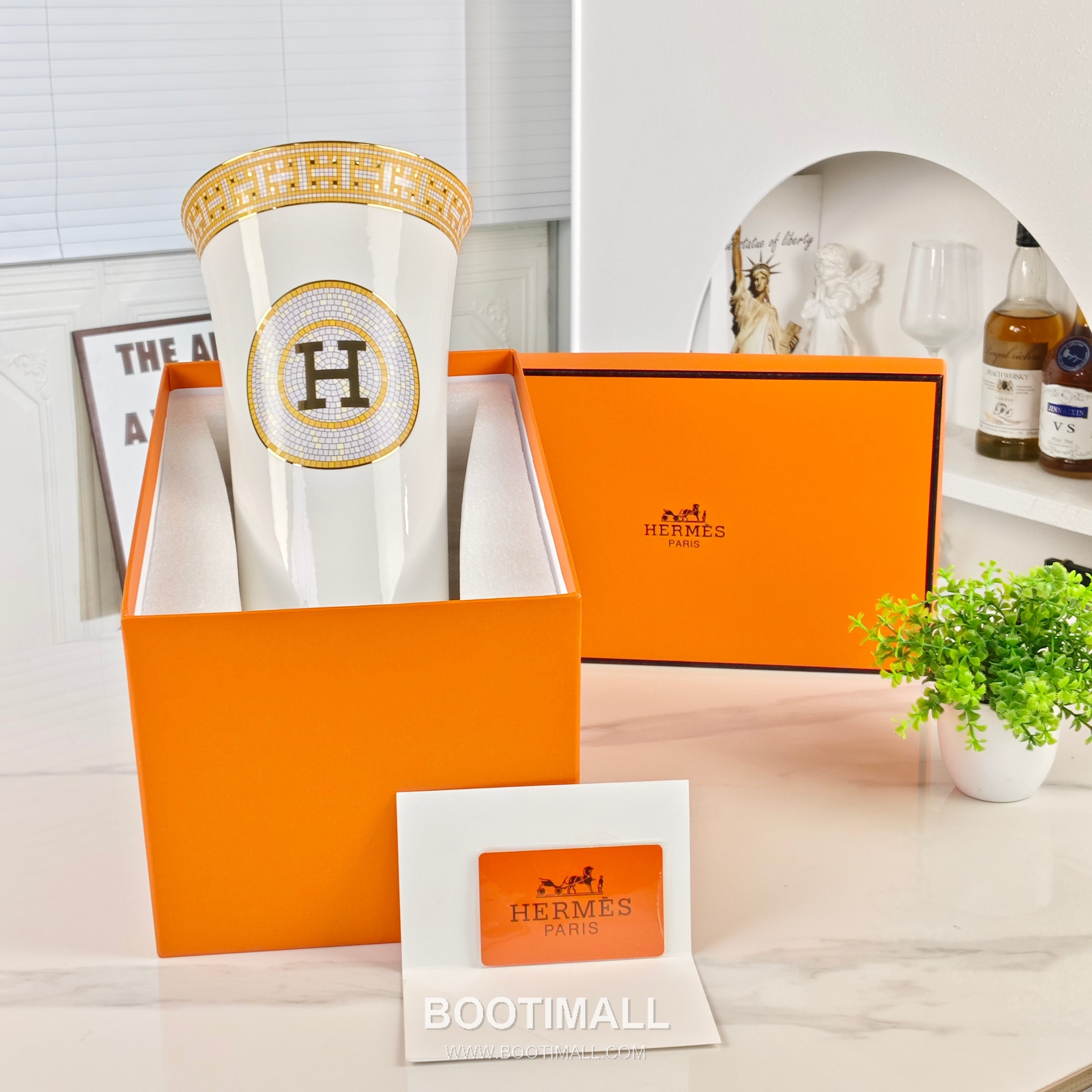 Hermes Vase Series 에르메스 화병 시리즈 2