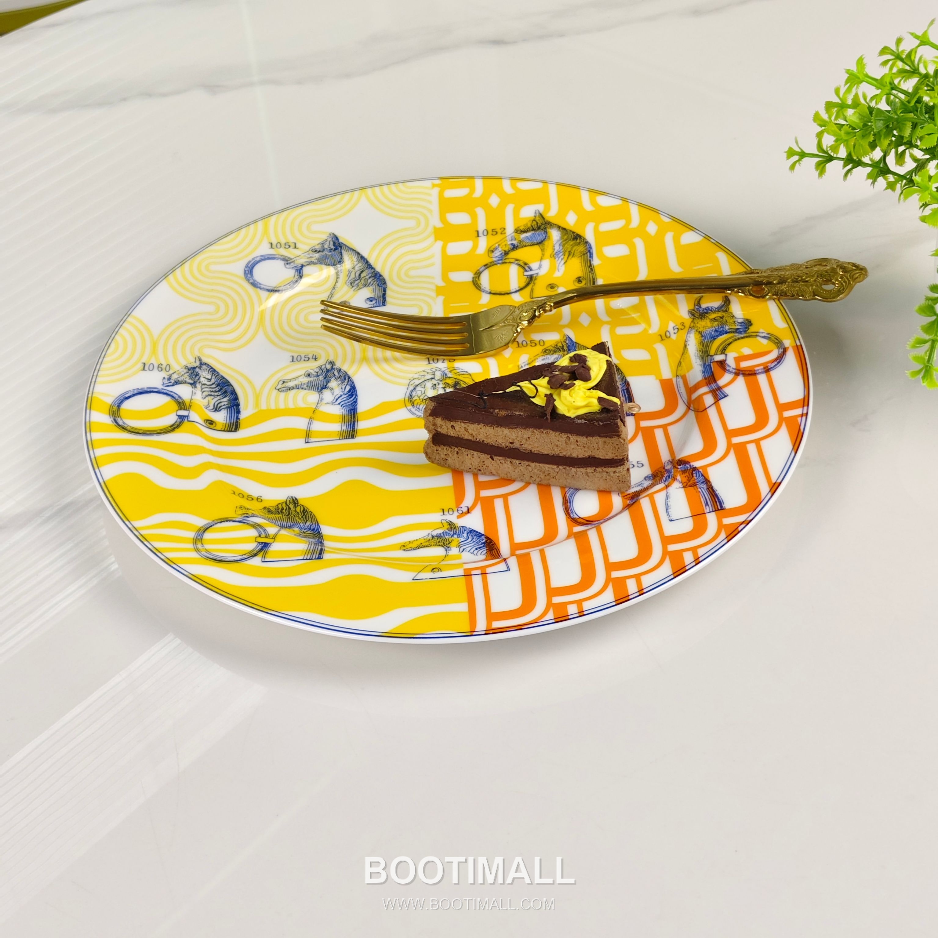Hermes Digital Horse Plate Yellow Tableware 에르메스 디지털 말 접시 옐로우 테이블웨어 10 inch, 8 inch 5