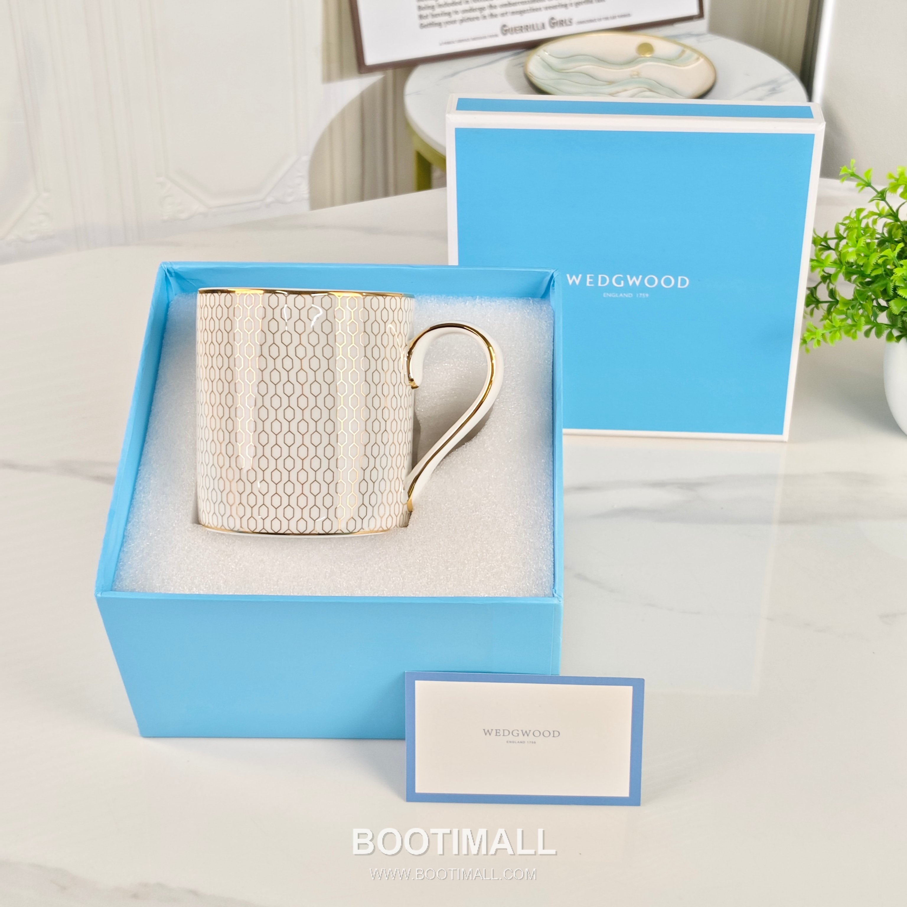 Geometric Mug 기하학 머그컵 Diameter: 8cm, Height: 9cm, Capacity: 350ml, Gift box: 17cm x 11cm, Weight: 0.4kg 1