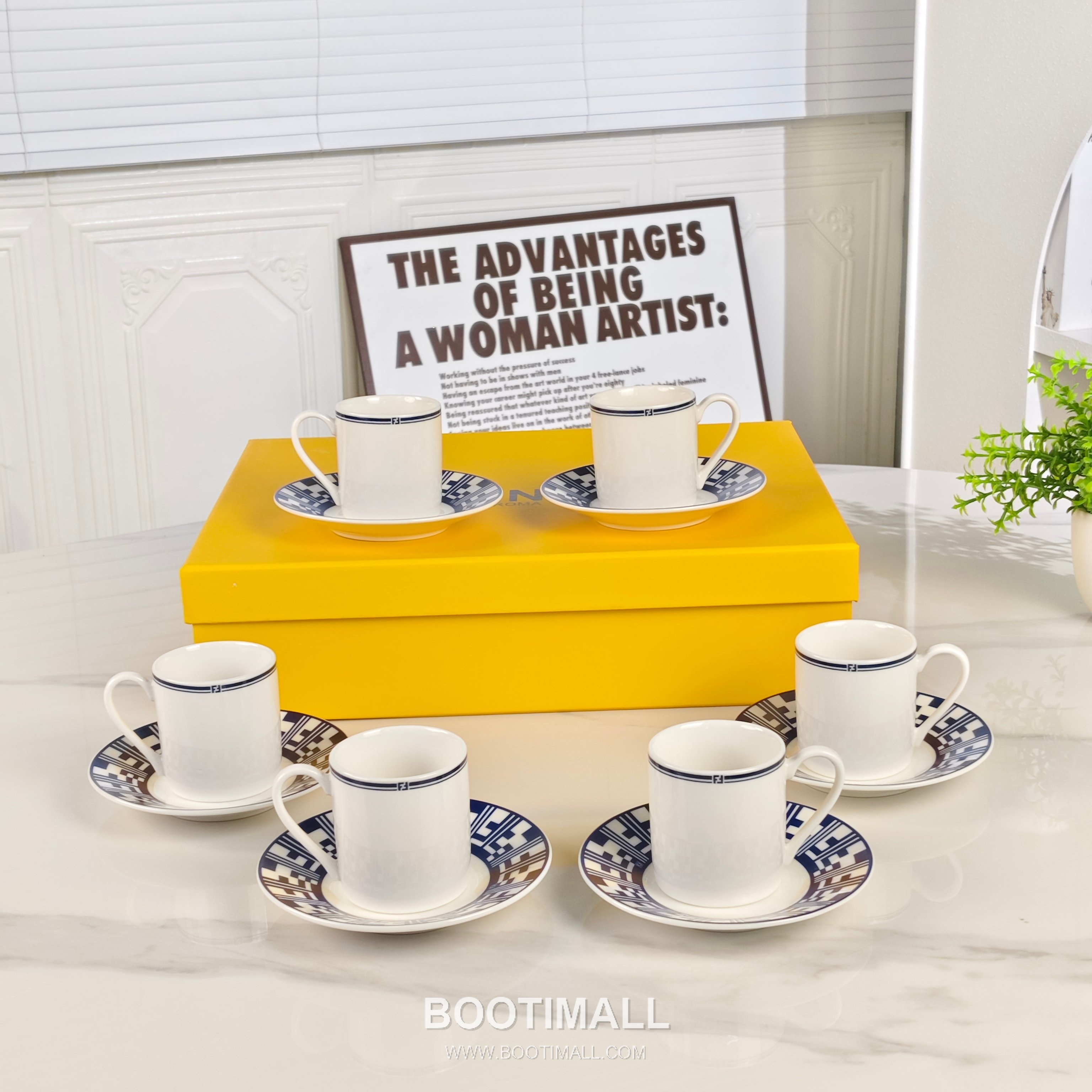 Fendi Blue and White Cup Set Blue Accessory 펜디 청화 컵 세트 블루 액세서리 2