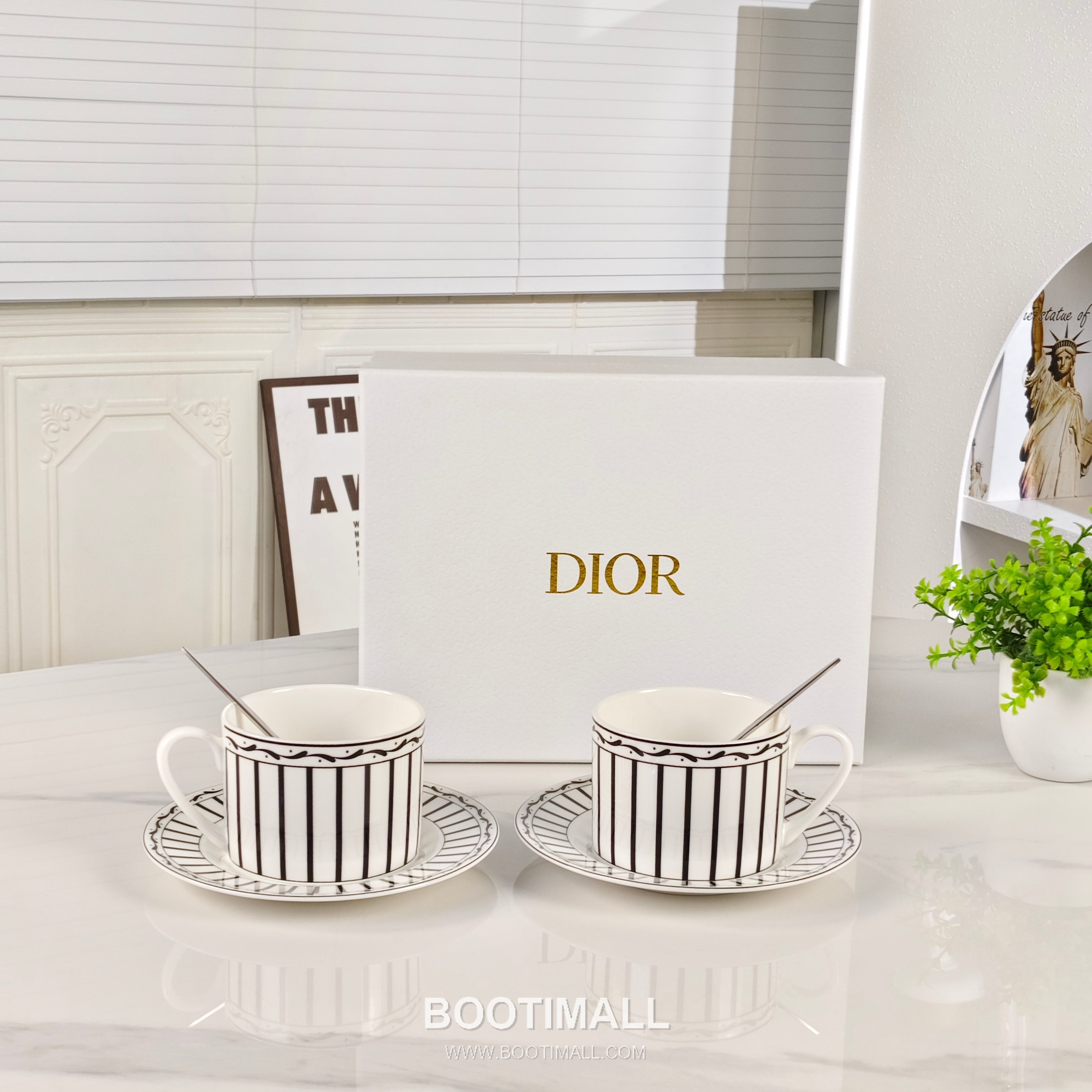 Dior Double Cup Saucer Set Black Tableware 디올 더블 컵 소서 세트 블랙 테이블웨어 2