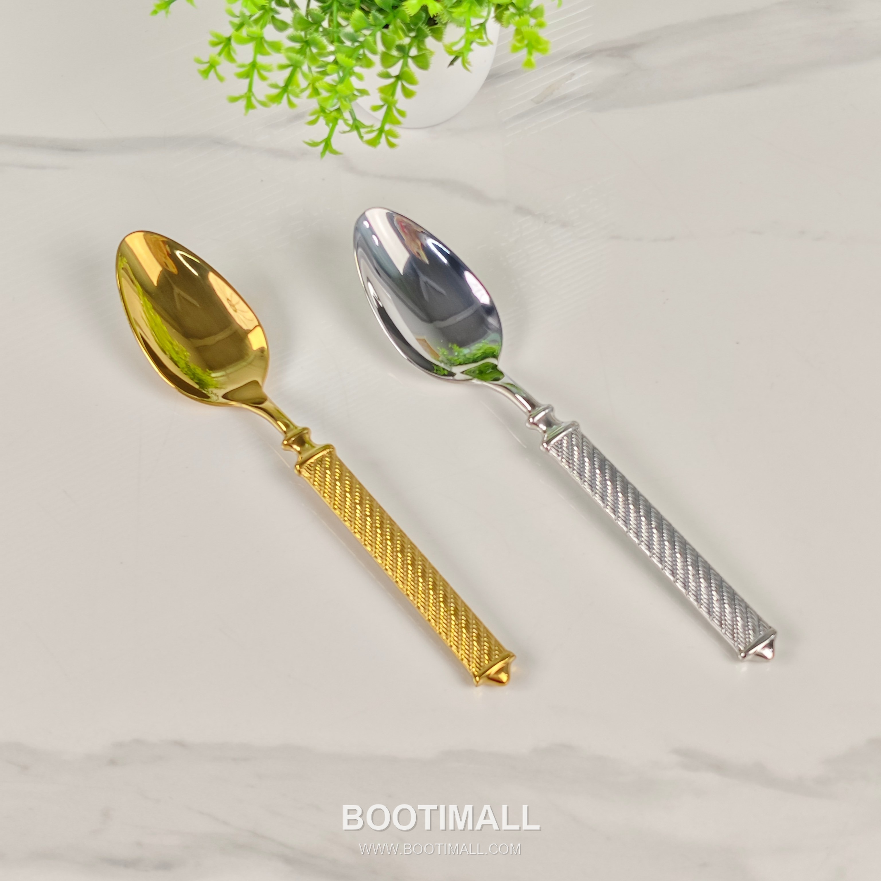 Hermes Ribbed Cutlery Set Gold Acc 에르메스 리브드 커틀러리 세트 골드 액세서리 Small Spoon: 14cm, Large Spoon: 20.5cm, Fork: 21cm, Knife: 24.5cm, Box: 26.5cm x 16.5cm x 3cm 9