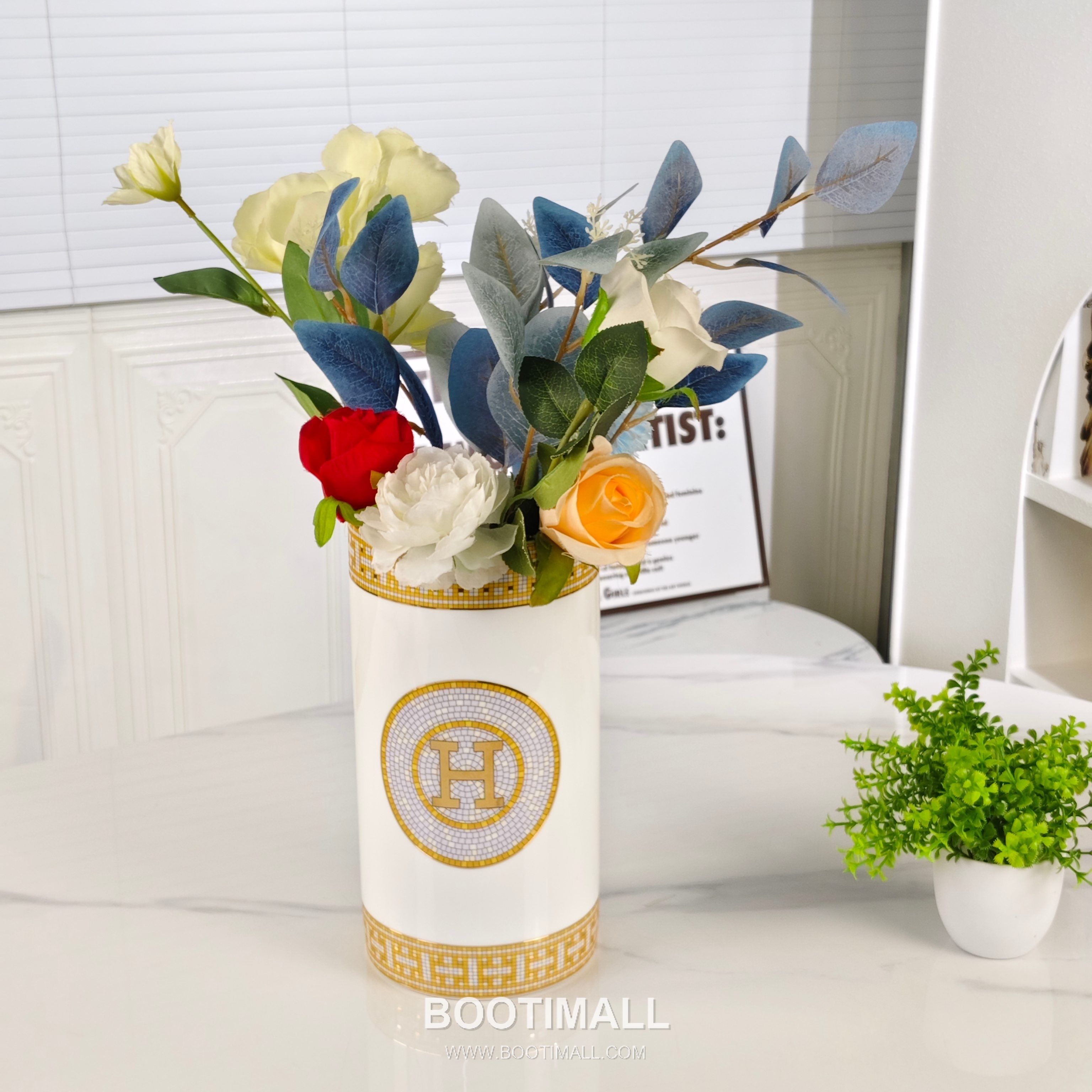 Hermes Vase Gold Decor 에르메스 화병 골드 장식품 4