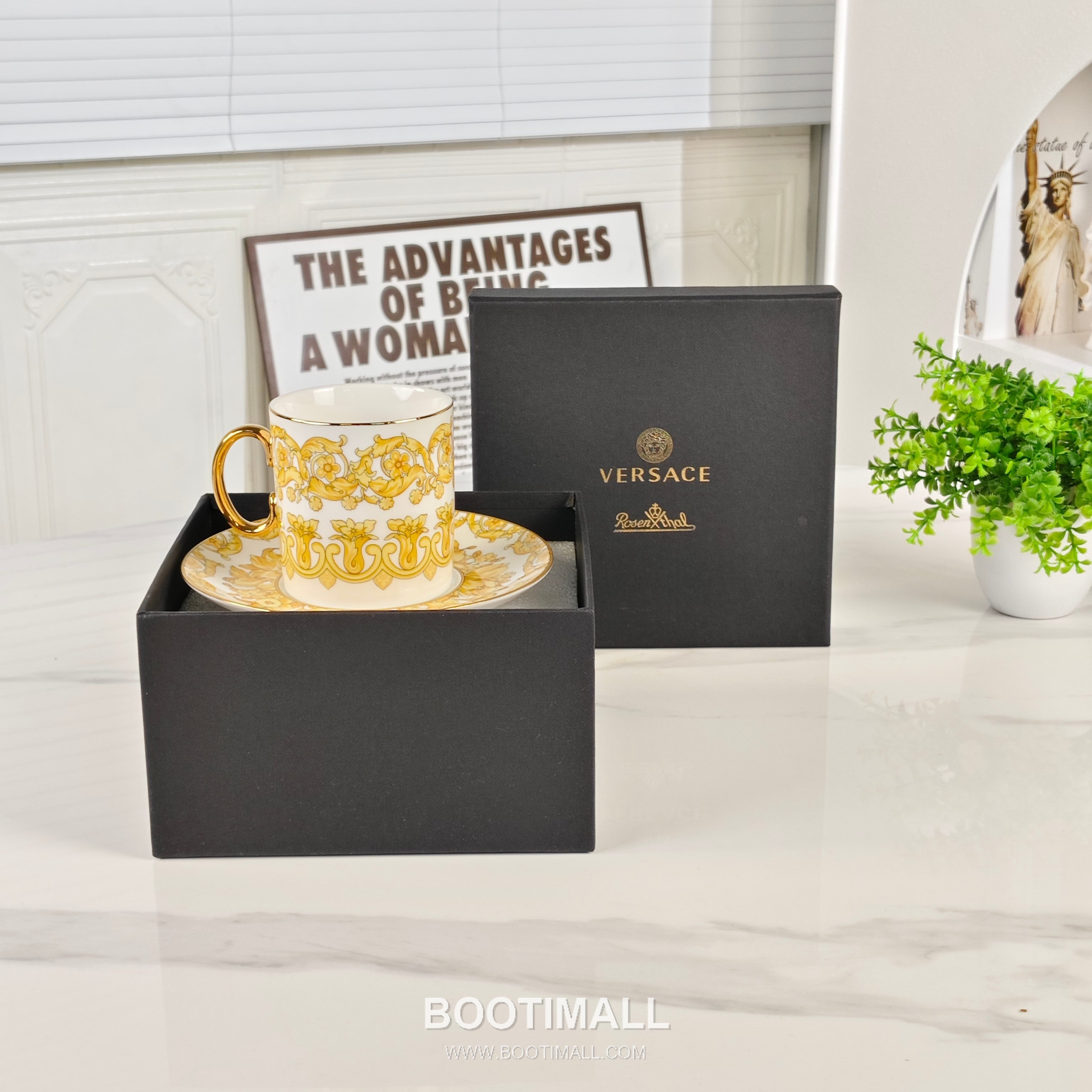 Versace Cup and Saucer Set Clothes 베르사체 컵과 받침 세트 의류 1