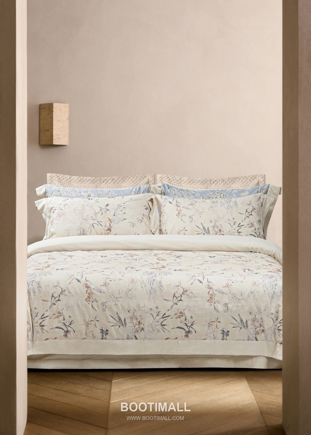 Dior Millerfiori Linen Blend Cotton 37%, Linen 15%, Lyocell 48% Ink Wash Bedding Set 디올 밀러피오리 린넨 블렌드 코튼 37%, 린넨 15%, 라이오셀 48% 먹색 침구 세트 Queen, King 3