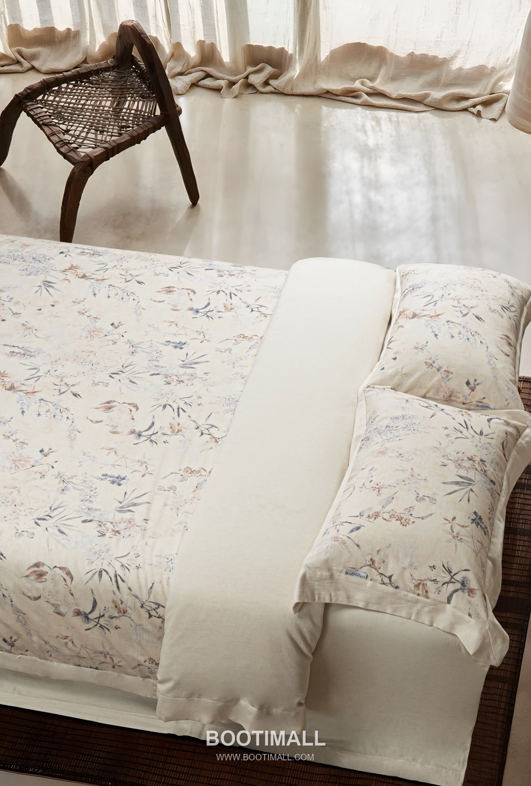 Dior Millerfiori Linen Blend Cotton 37%, Linen 15%, Lyocell 48% Ink Wash Bedding Set 디올 밀러피오리 린넨 블렌드 코튼 37%, 린넨 15%, 라이오셀 48% 먹색 침구 세트 Queen, King 9