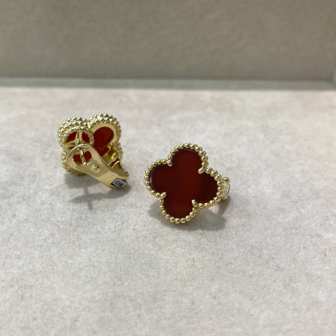Van Cleef & Arpels Alhambra 반클리프 아펠 알함브라 귀걸이 18K 골드 홍옥수 4