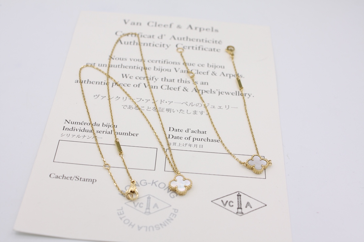 Van Cleef & Arpels Alhambra 반클리프 아펠 알함브라 목걸이 18K 골드 자개 4