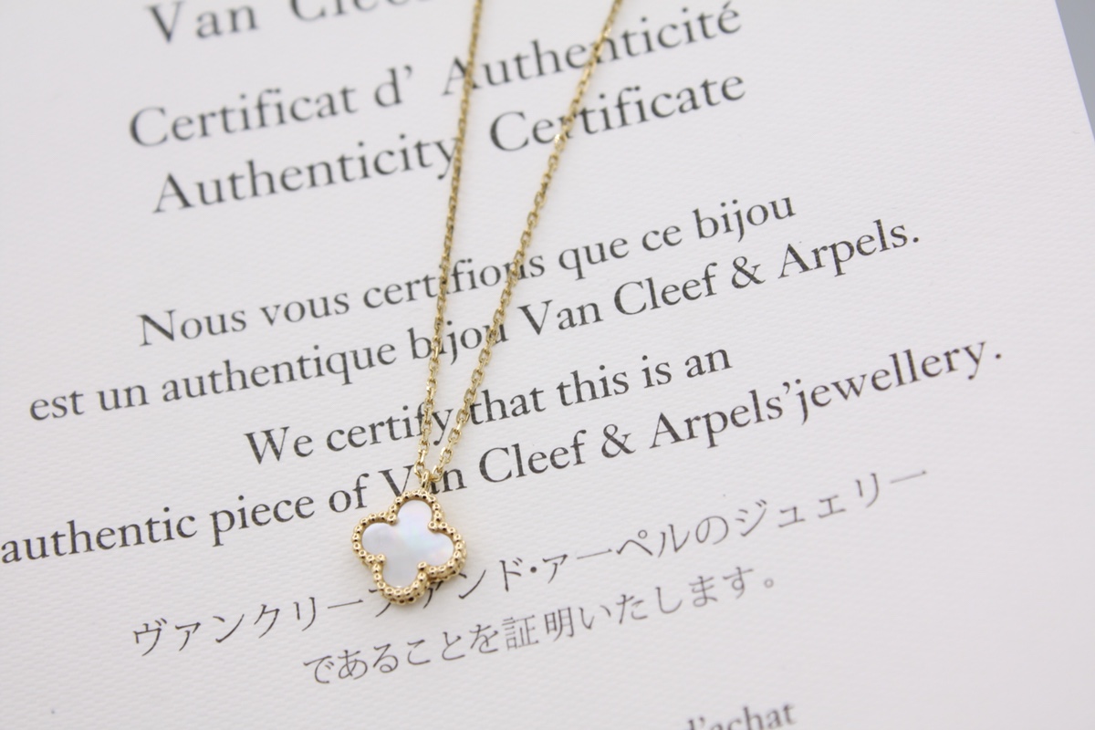 Van Cleef & Arpels Alhambra 반클리프 아펠 알함브라 목걸이 18K 골드 자개 6