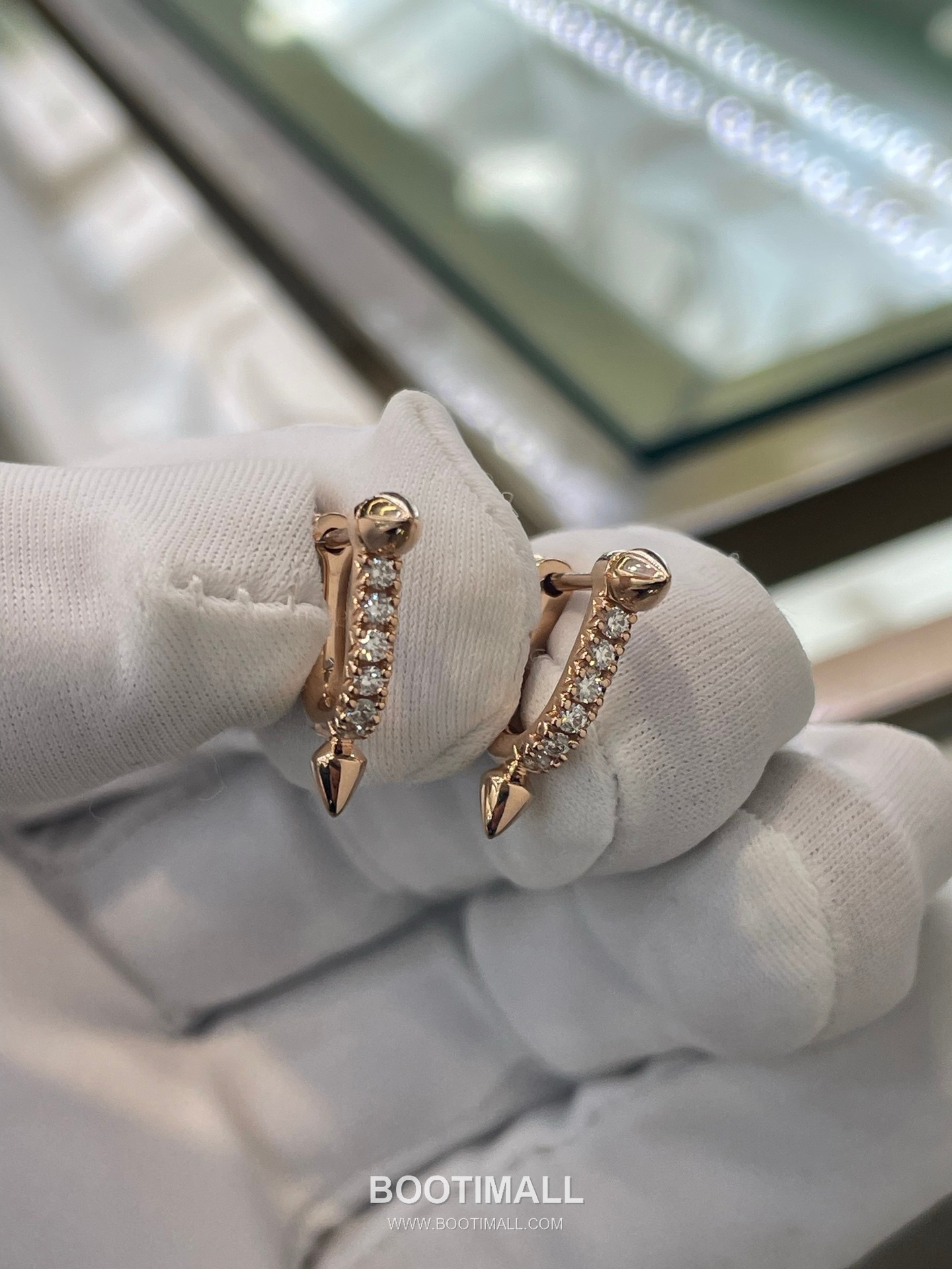 Cartier Titan Earrings 18K Gold, Diamonds Gold 까르띠에 타이탄 이어링 18K 골드, 다이아몬드 골드 14