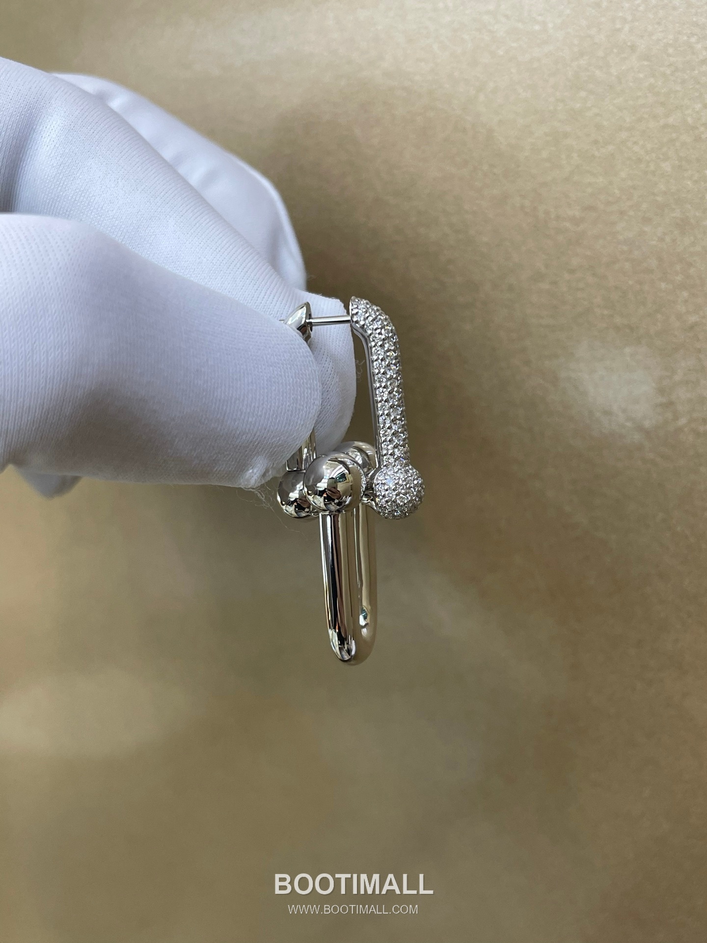 Cartier Chain Link Earrings 18K Gold, Diamonds Gold 까르띠에 체인 링 귀걸이 18K 골드, 다이아몬드 골드 4