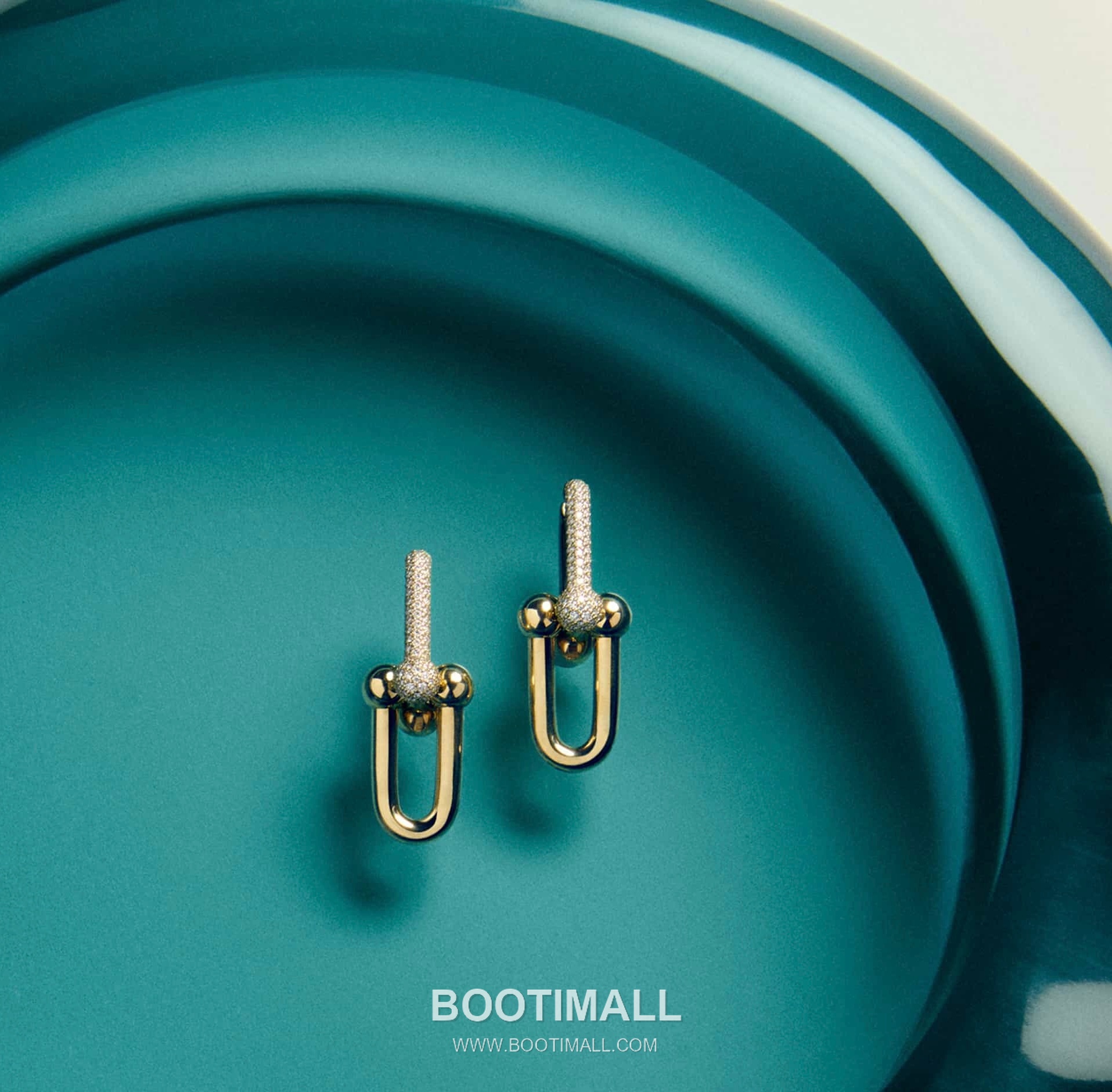 Cartier Chain Link Earrings 18K Gold, Diamonds Gold 까르띠에 체인 링 귀걸이 18K 골드, 다이아몬드 골드 17