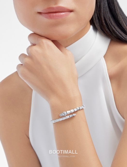 Bulgari Snake Diamond Bracelet 18K Gold, Diamond Gold 불가리 스네이크 다이아몬드 팔찌 18K 골드, 다이아몬드 골드 2