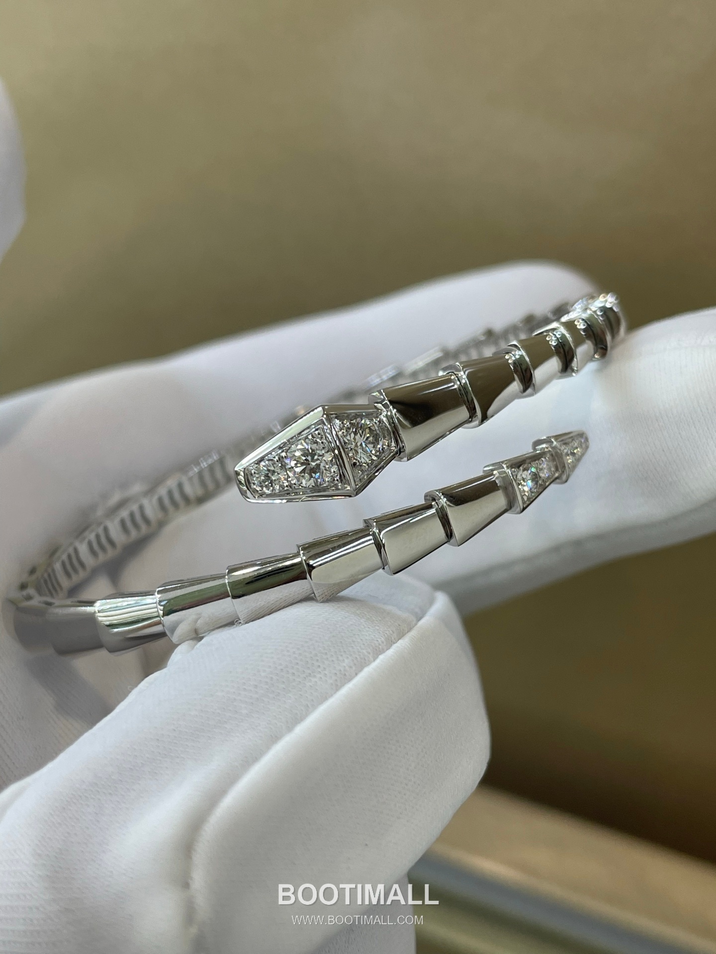 Bulgari Snake Diamond Bracelet 18K Gold, Diamond Gold 불가리 스네이크 다이아몬드 팔찌 18K 골드, 다이아몬드 골드 5