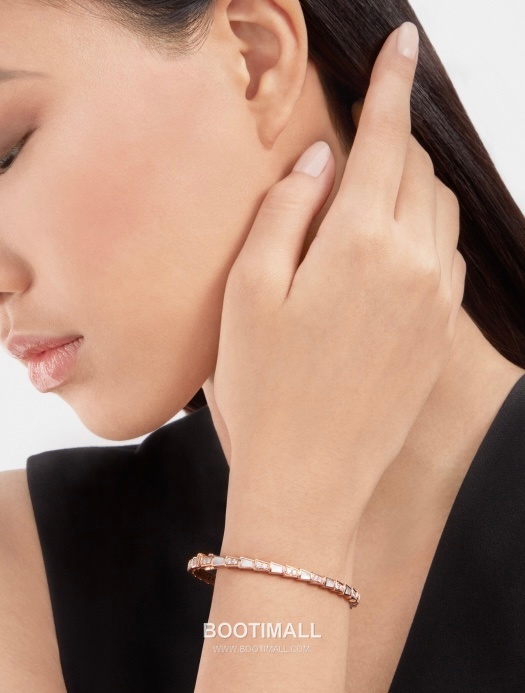 Bulgari Serpent Bracelet 18K Gold, Diamond Gold 불가리 영 팔찌 18K 골드, 다이아몬드 골드 2