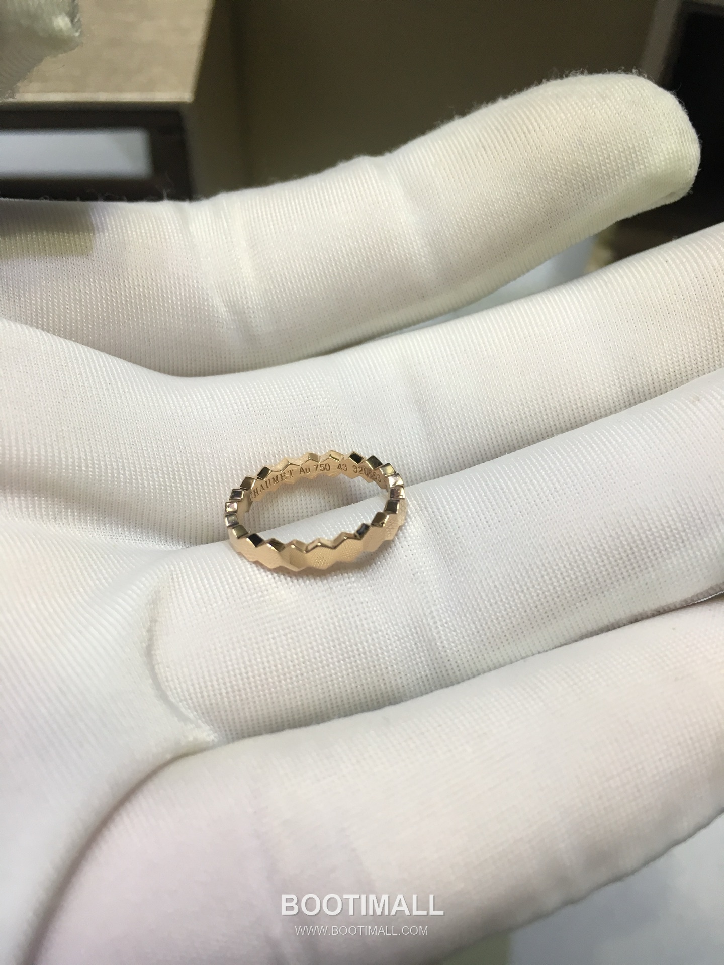 Chaumet Beehive Ring 18K Gold with Diamonds Gold 비하이브 링 18K 골드와 다이아몬드 골드 18