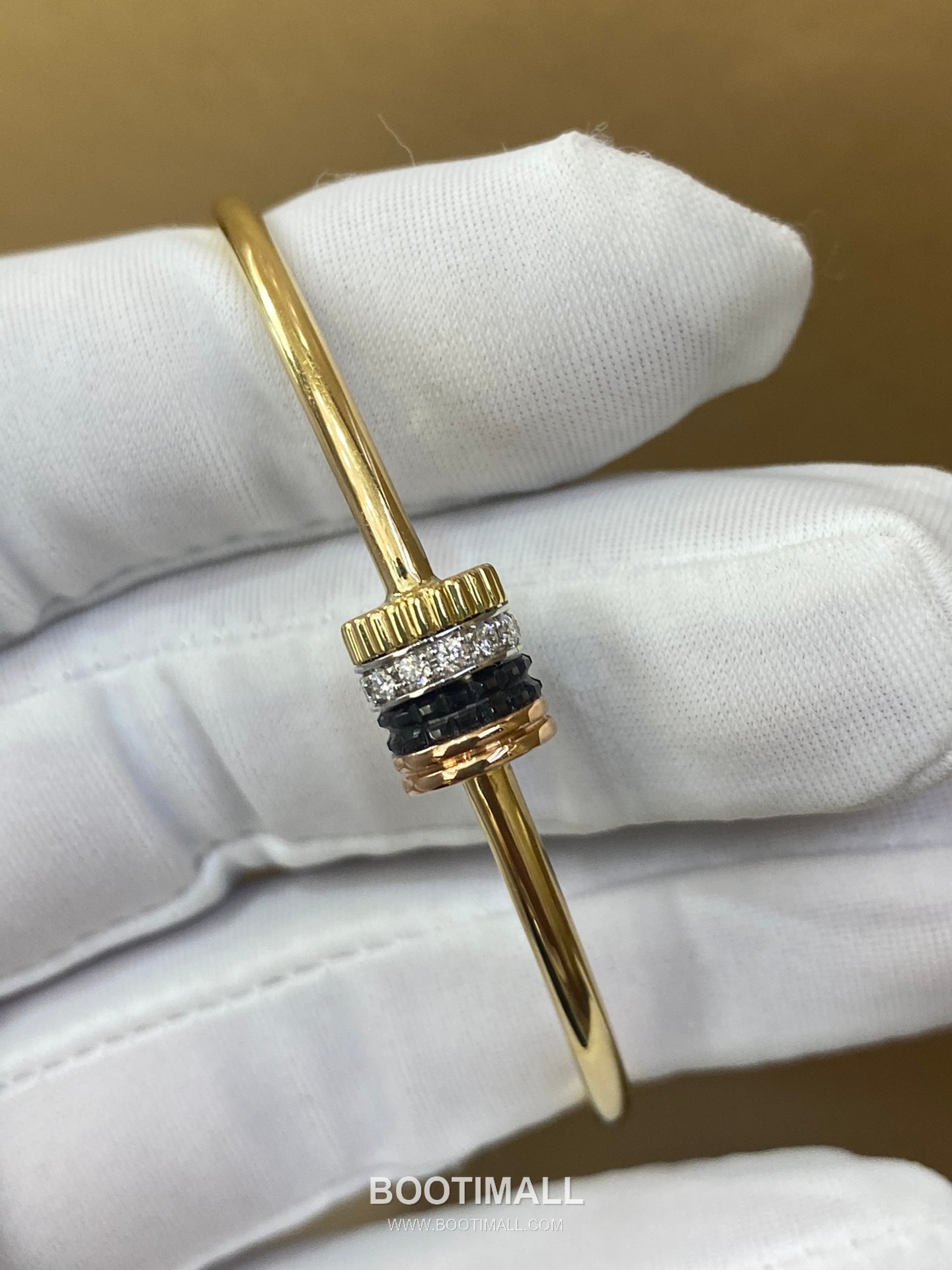 Classic Hinged Bracelet 18K Gold, Diamond, Brown PVD Coating Brown 클래식 힌지 팔찌 18K 골드, 다이아몬드, 브라운 PVD 코팅 브라운 8