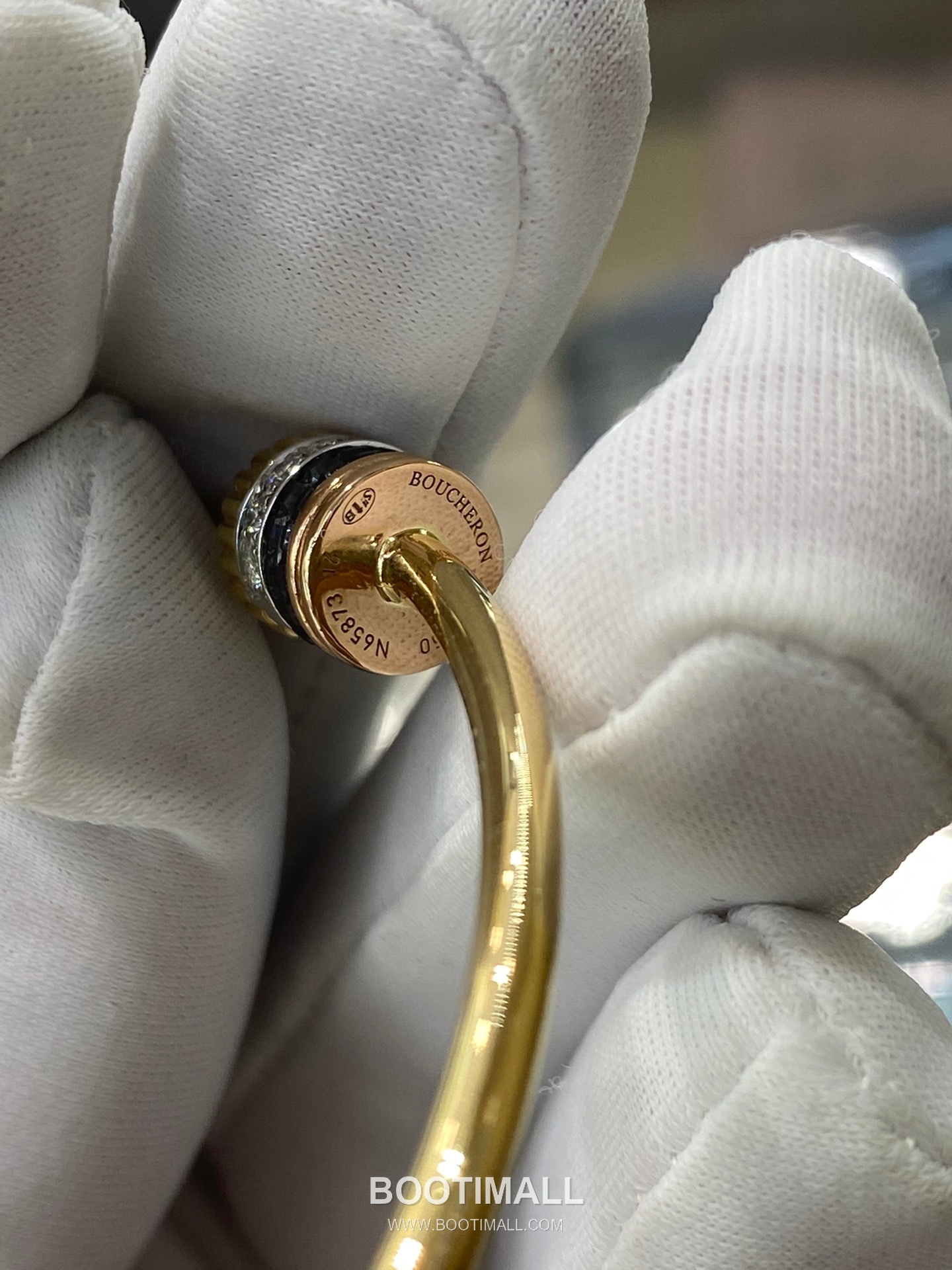 Classic Hinged Bracelet 18K Gold, Diamond, Brown PVD Coating Brown 클래식 힌지 팔찌 18K 골드, 다이아몬드, 브라운 PVD 코팅 브라운 10