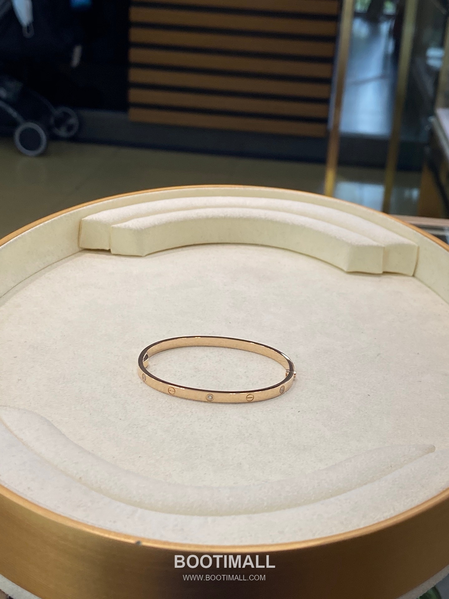 Narrow 6 Diamond Bracelet 18K Gold, Diamonds Gold 좁은 6 다이아 팔찌 18K 골드, 다이아몬드 골드 17