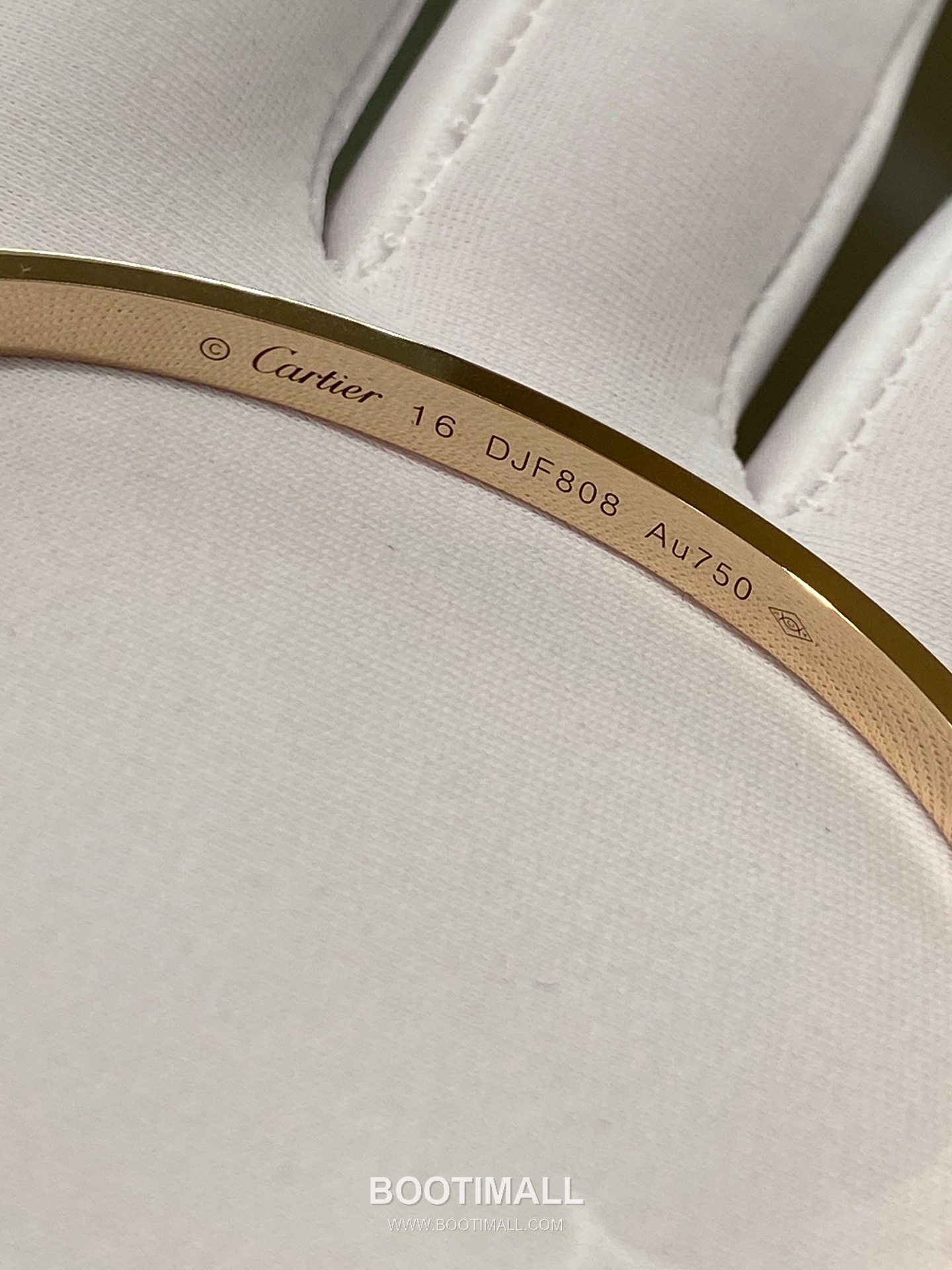 Narrow 6 Diamond Bracelet 18K Gold, Diamonds Gold 좁은 6 다이아 팔찌 18K 골드, 다이아몬드 골드 18