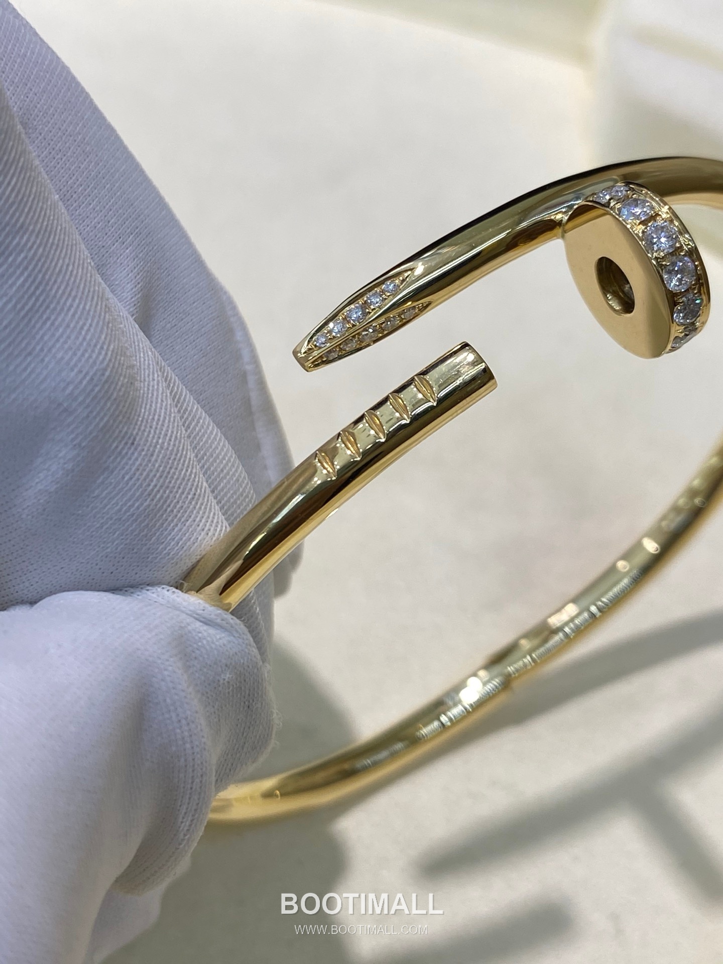 Cartier Nail Bracelet 18K Gold, Diamond Gold 까르띠에 네일 팔찌 18K 골드, 다이아몬드 골드 23