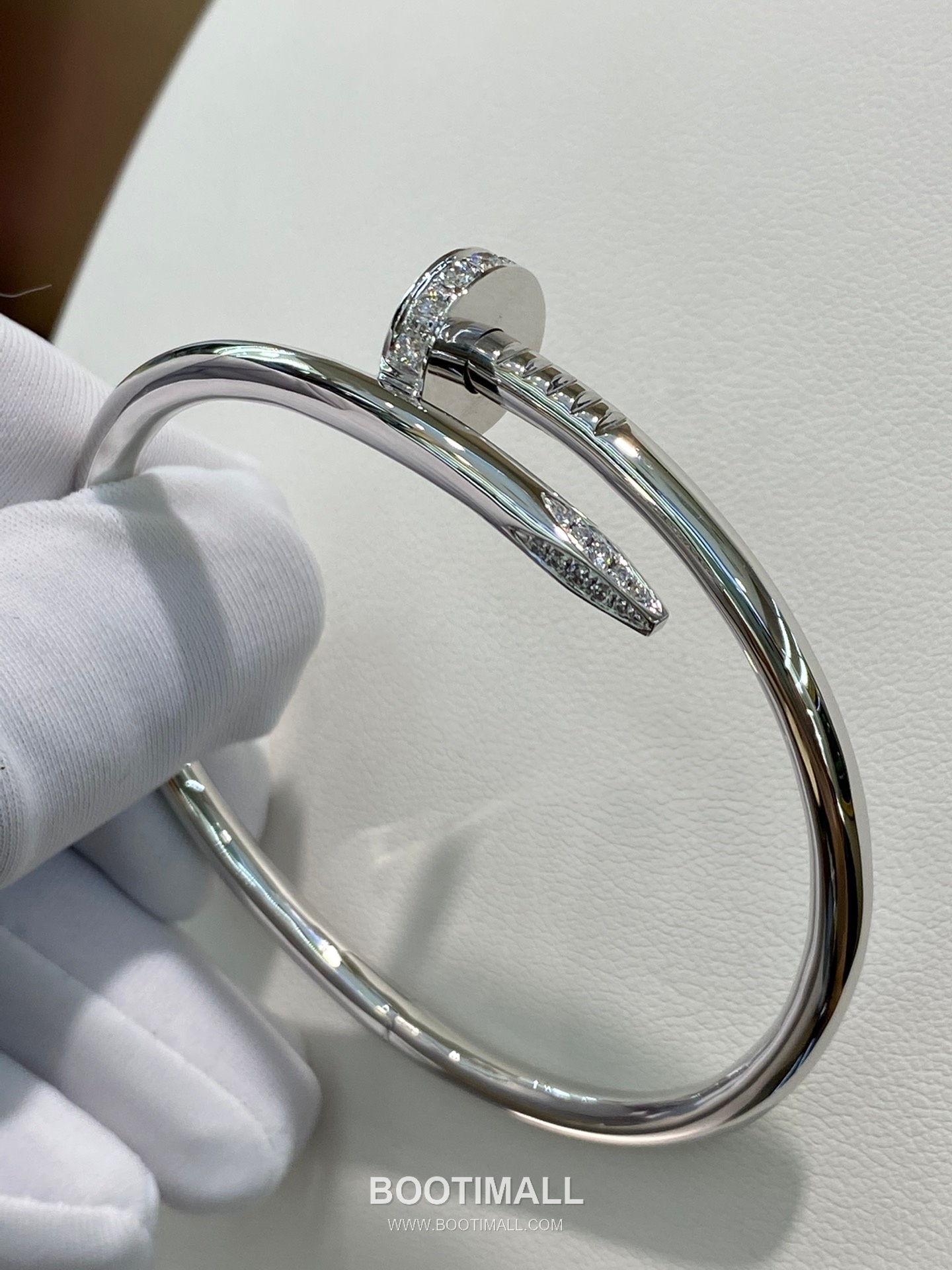 Cartier Nail Bracelet 18K Gold, Diamond Gold 까르띠에 네일 팔찌 18K 골드, 다이아몬드 골드 27