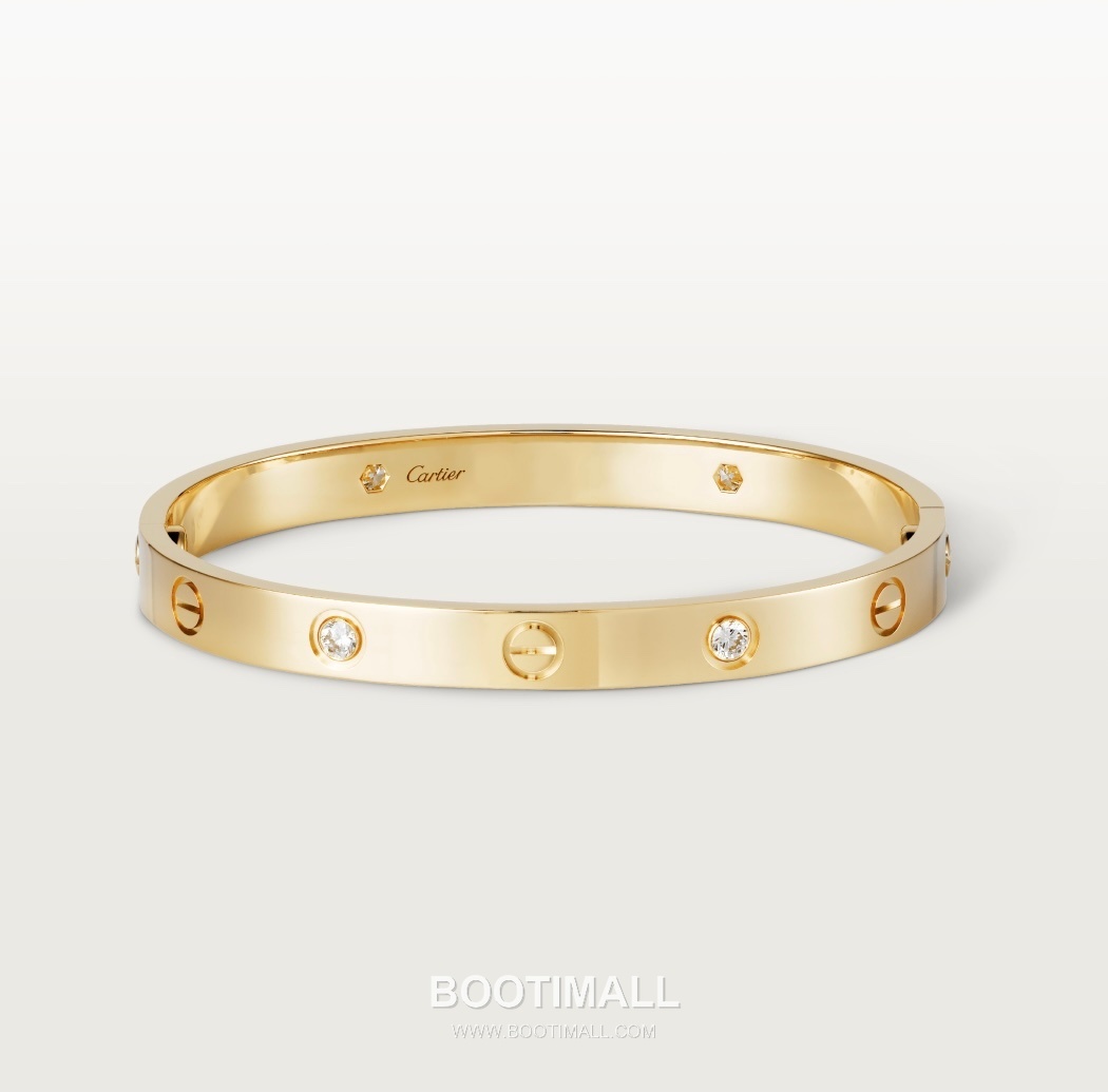 Wide Four Diamond Bracelet 18K Gold with Diamonds Gold 넓은 네 돌 팔찌 18K 골드, 다이아몬드 골드 17