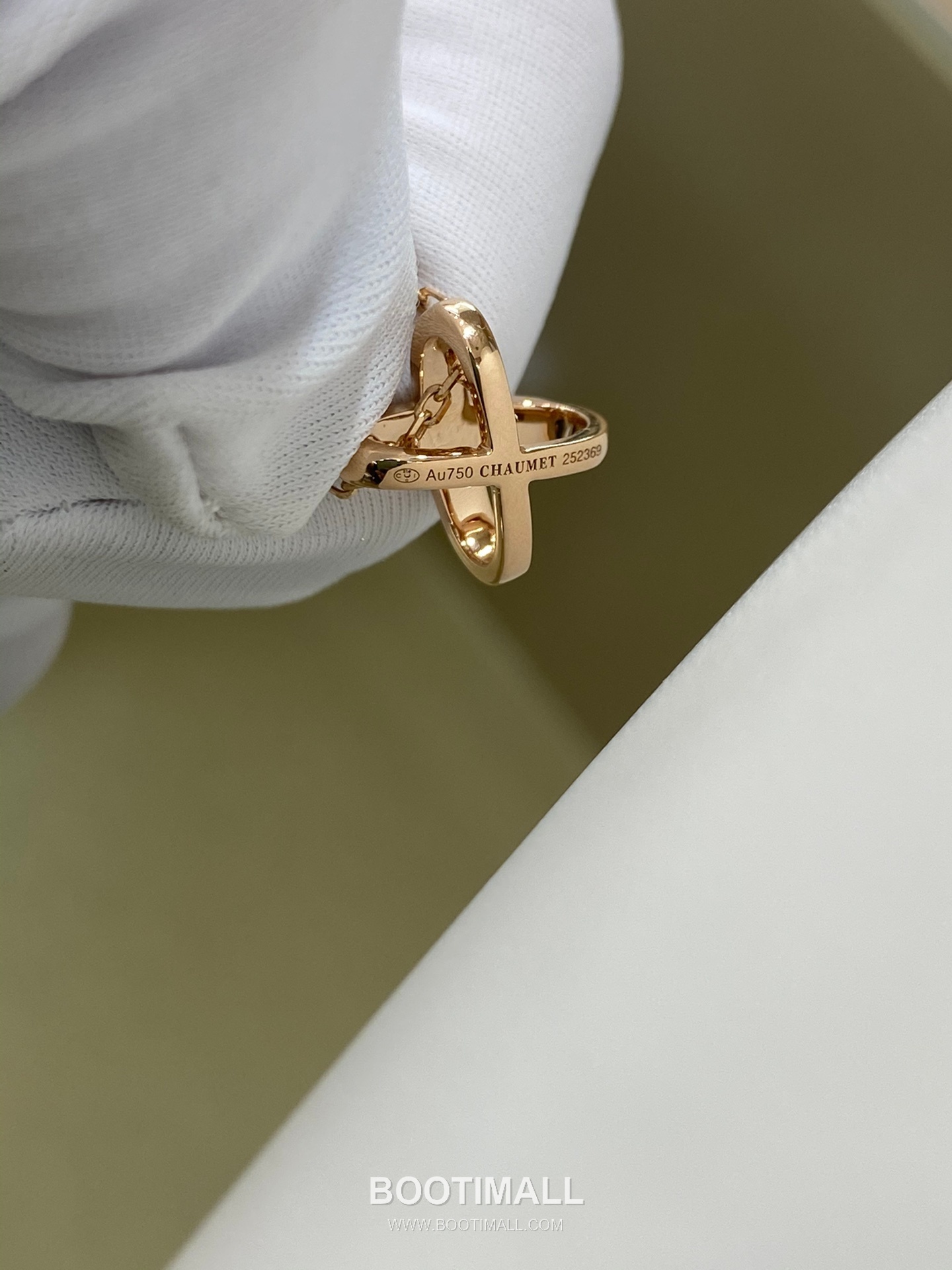 Chaumet Huan Yuan Pendant 18K Gold, Diamond Gold Necklace 환연 목걸이 18K 골드, 다이아몬드 골드 4