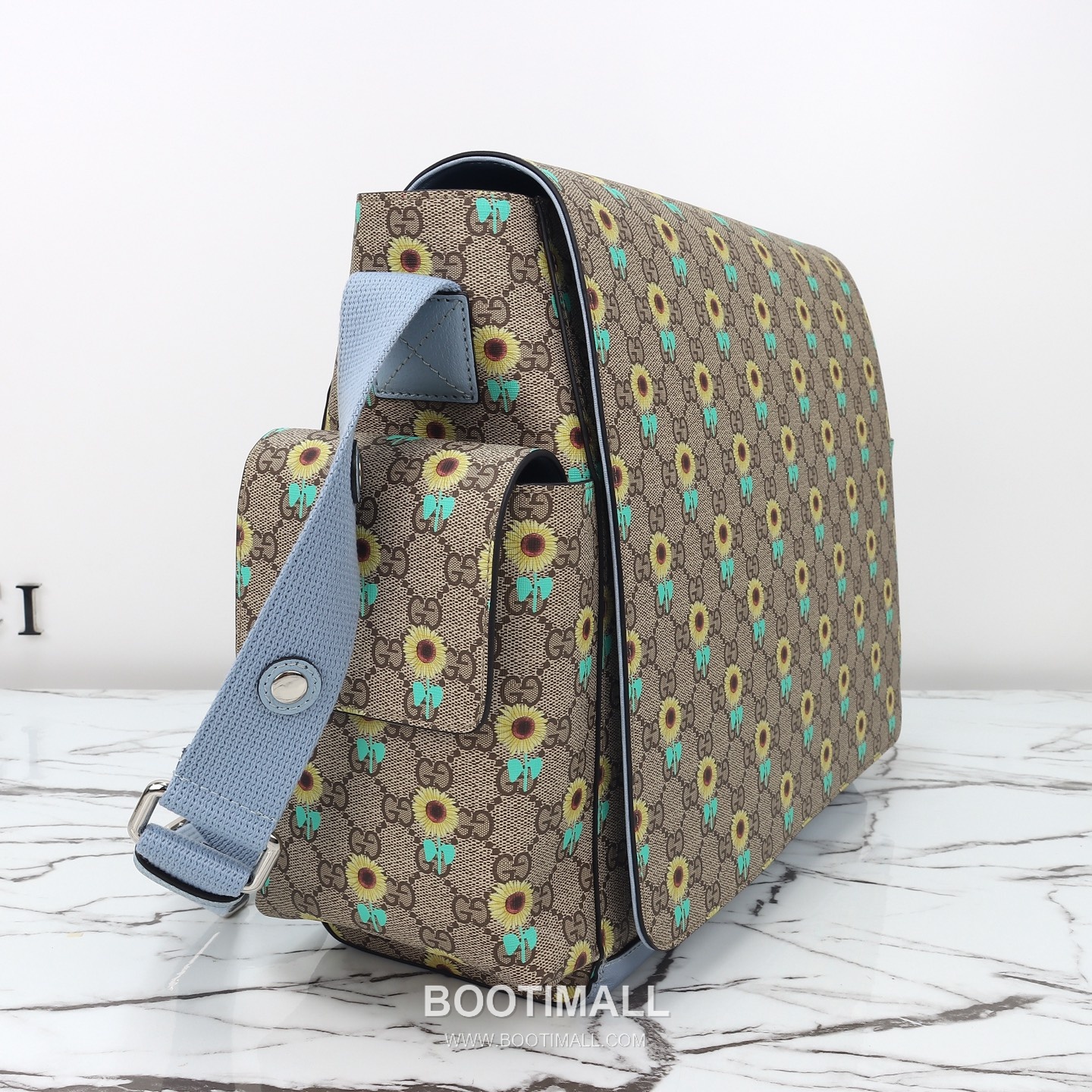 Gucci Sunflower GG Messenger Canvas with Leather Trim Light Blue Messenger Bag 구찌 해바라기 GG 메신저 캔버스와 레더 트림 라이트블루 메신저백 45cm 4