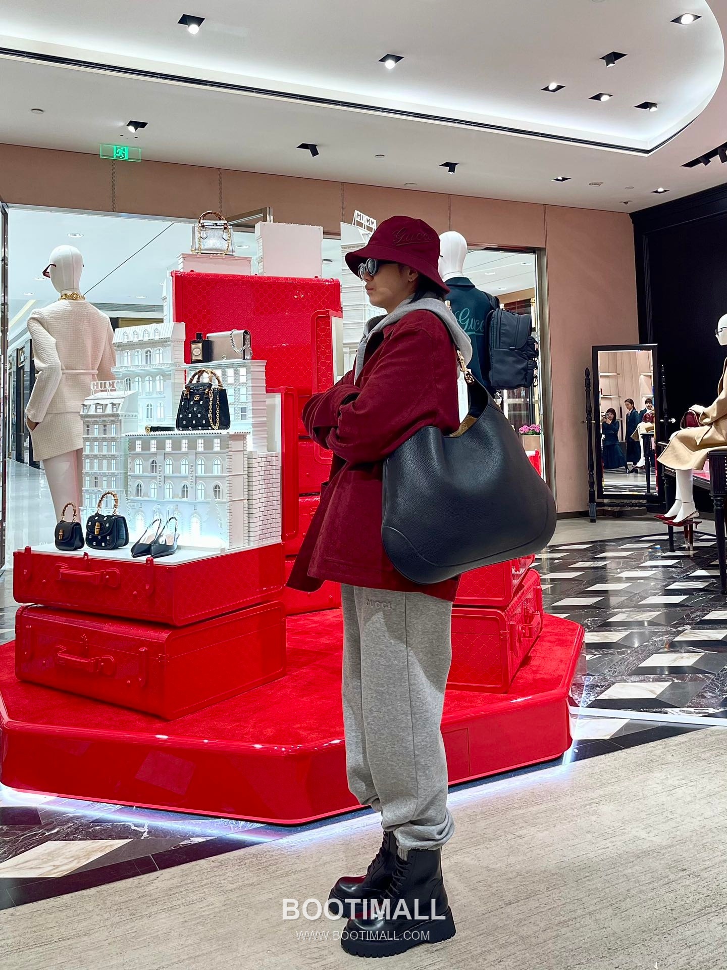 Gucci Shoulder Hobo Bag Grained Calfskin Burgundy 구찌 숄더 호보 백 그레인드 카프스킨 버건디 38cm 8