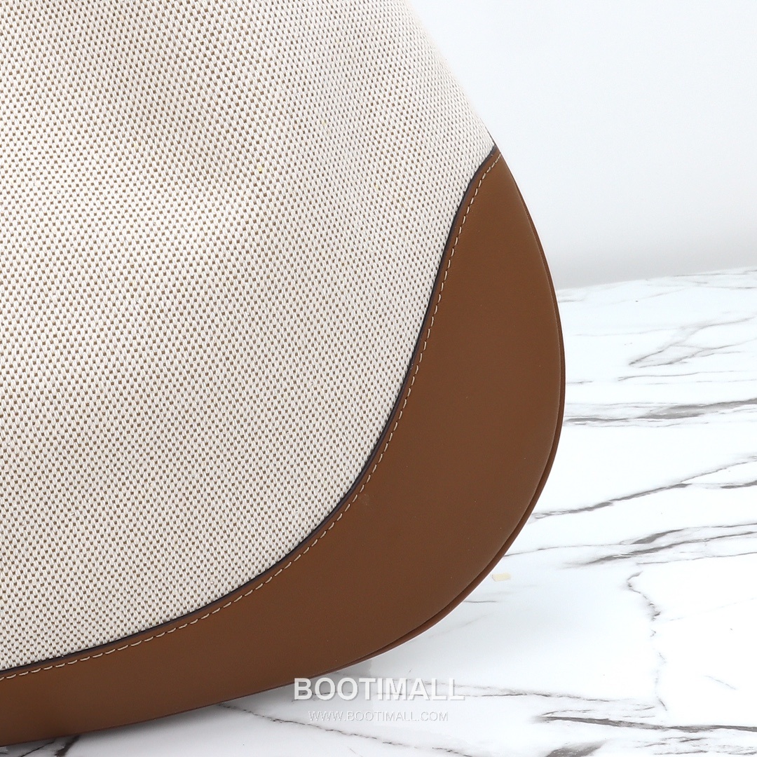 Gucci Tote Bag Large Grained Calfskin Beige 구찌 토트백 라지 그레인드 카프스킨 베이지 49cm 4