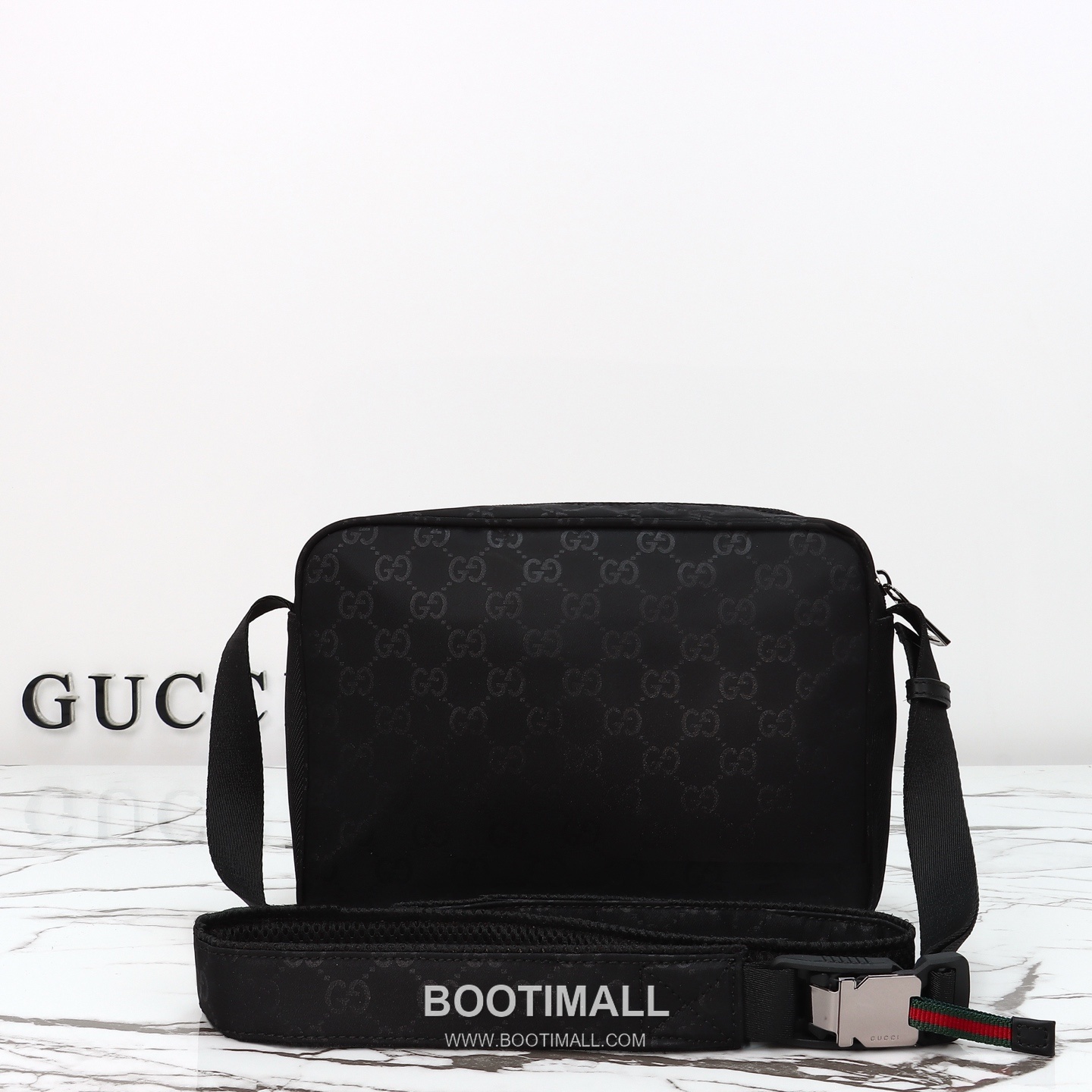 Gucci Shoulder Bag Cowhide Leather Black 구찌 숄더백 소가죽 블랙 24.5cm 3