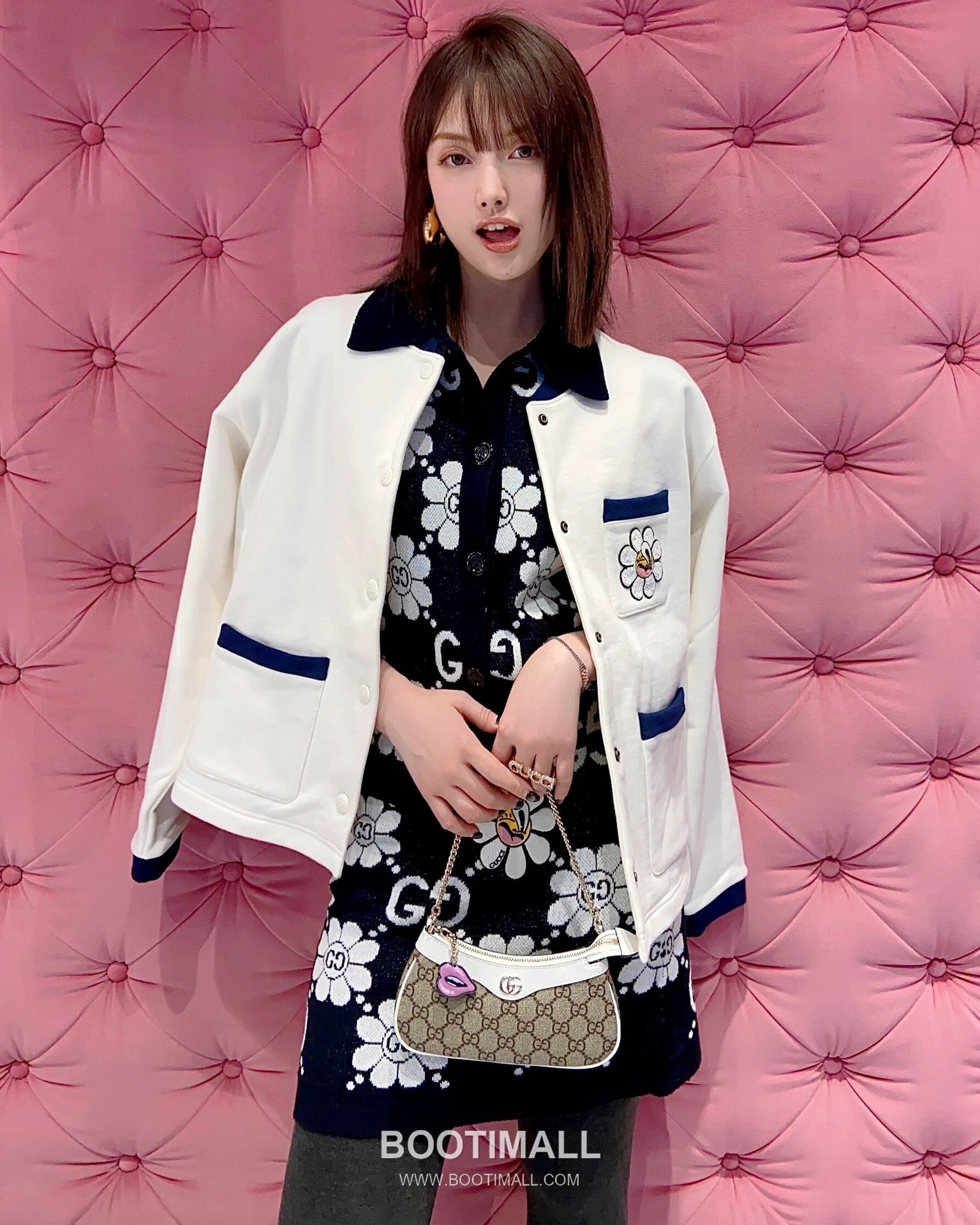 Gucci GG Canvas Shoulder Bag Canvas with Leather Trim Beige 구찌 GG 캔버스 숄더백 캔버스 및 레더 트리밍 베이지 25cm 4