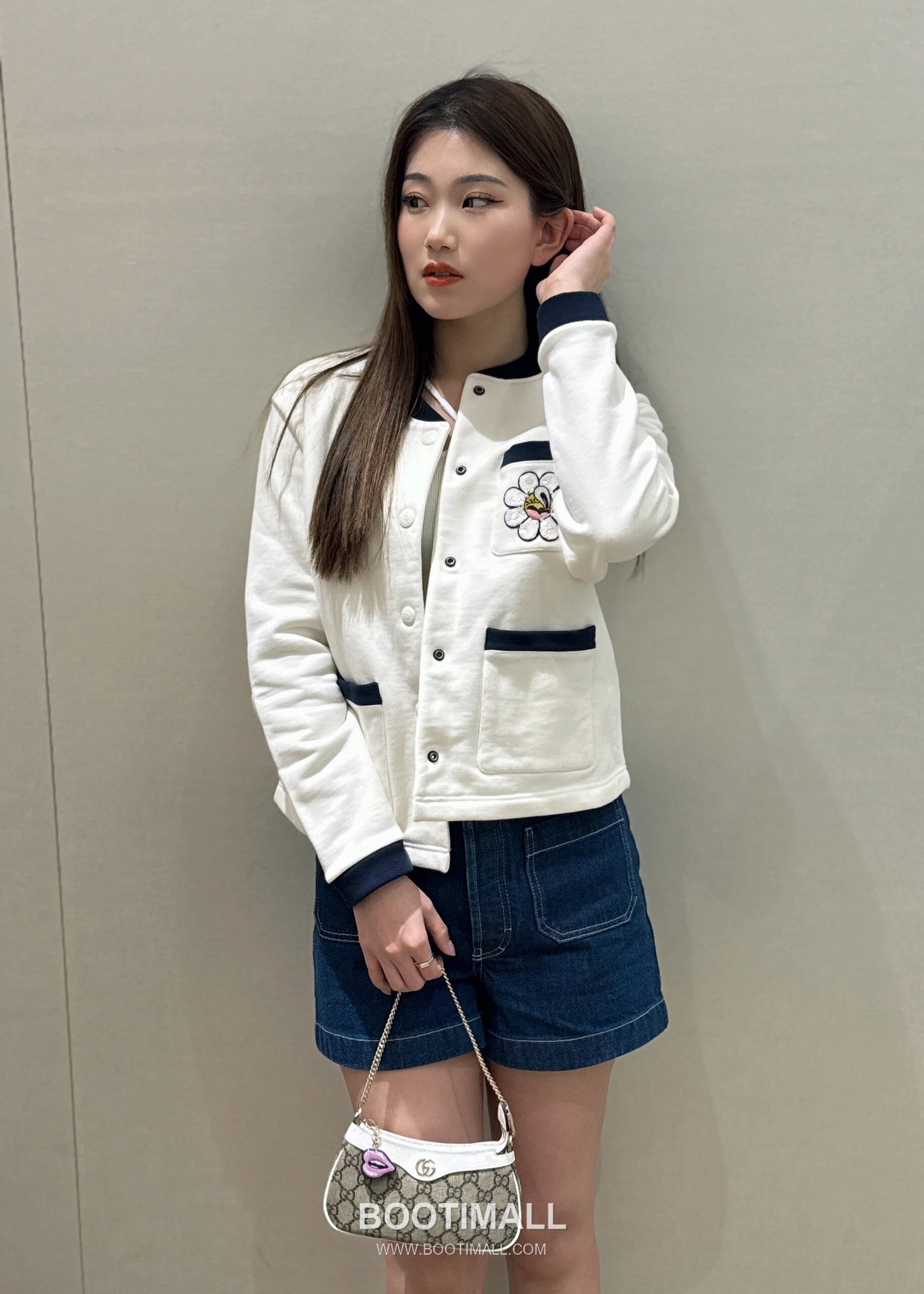 Gucci GG Canvas Shoulder Bag Canvas with Leather Trim Beige 구찌 GG 캔버스 숄더백 캔버스 및 레더 트리밍 베이지 25cm 8